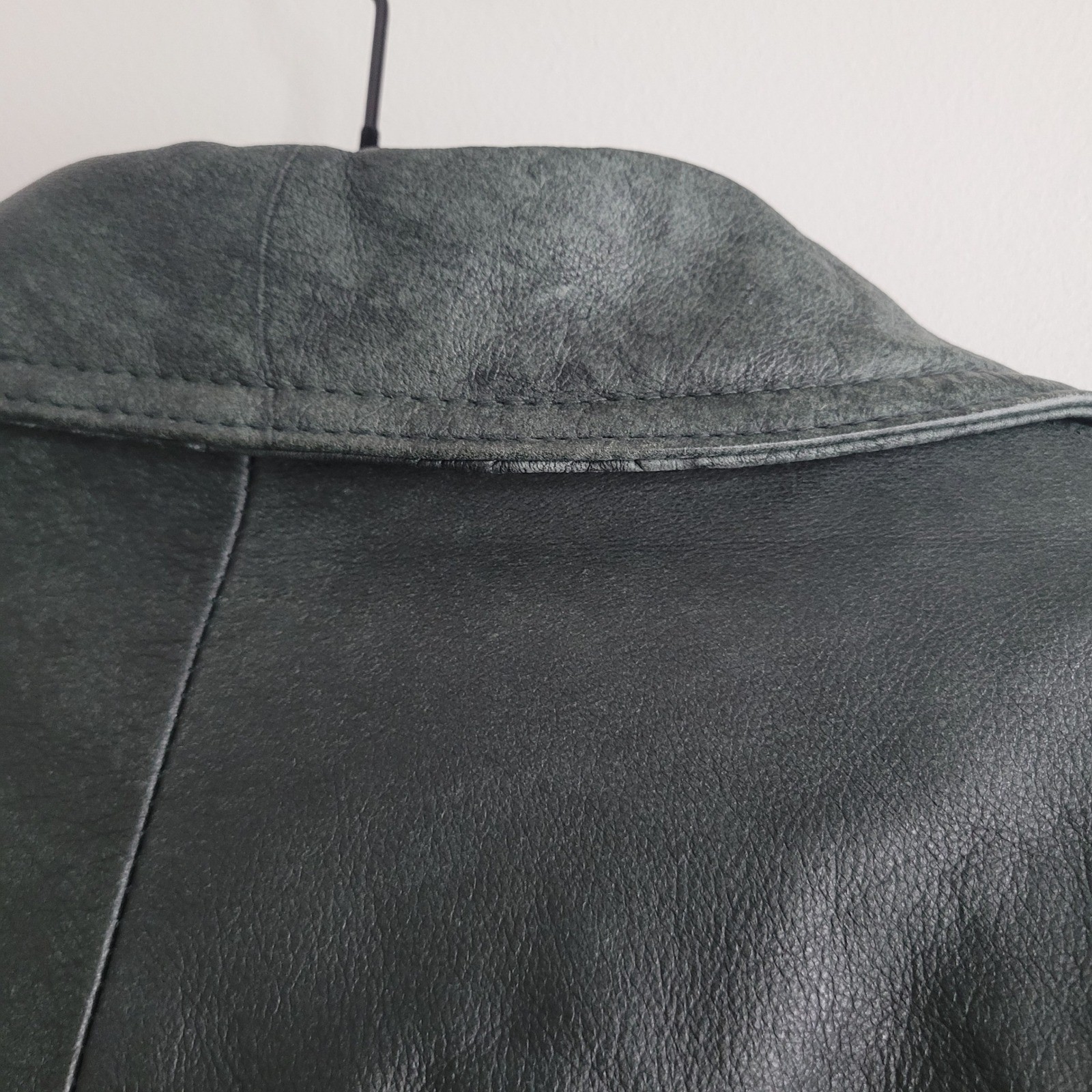 Vintage Adventure Bound Wilson’s dark green leather bomber jacket thinsulate