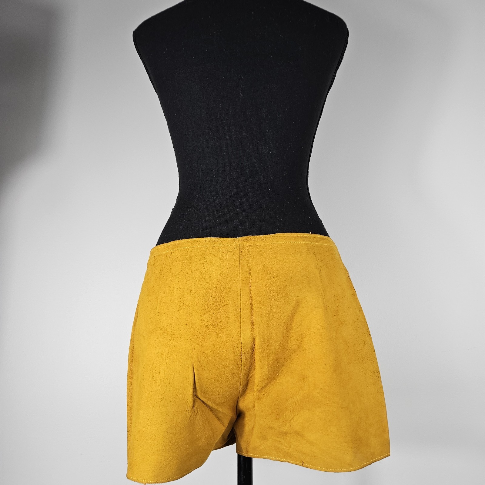 Vintage 60s 70s Suede Lace Up Mustard Yellow Women’s Booty Short Shorts Boho Y2K