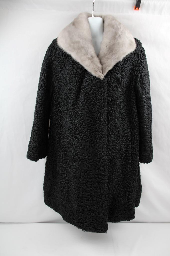WOMAN VINTAGE GENUINE BLACK PERSIAN LAMB FUR COAT SZ S-M~GREY MINK COLLAR~CURLY