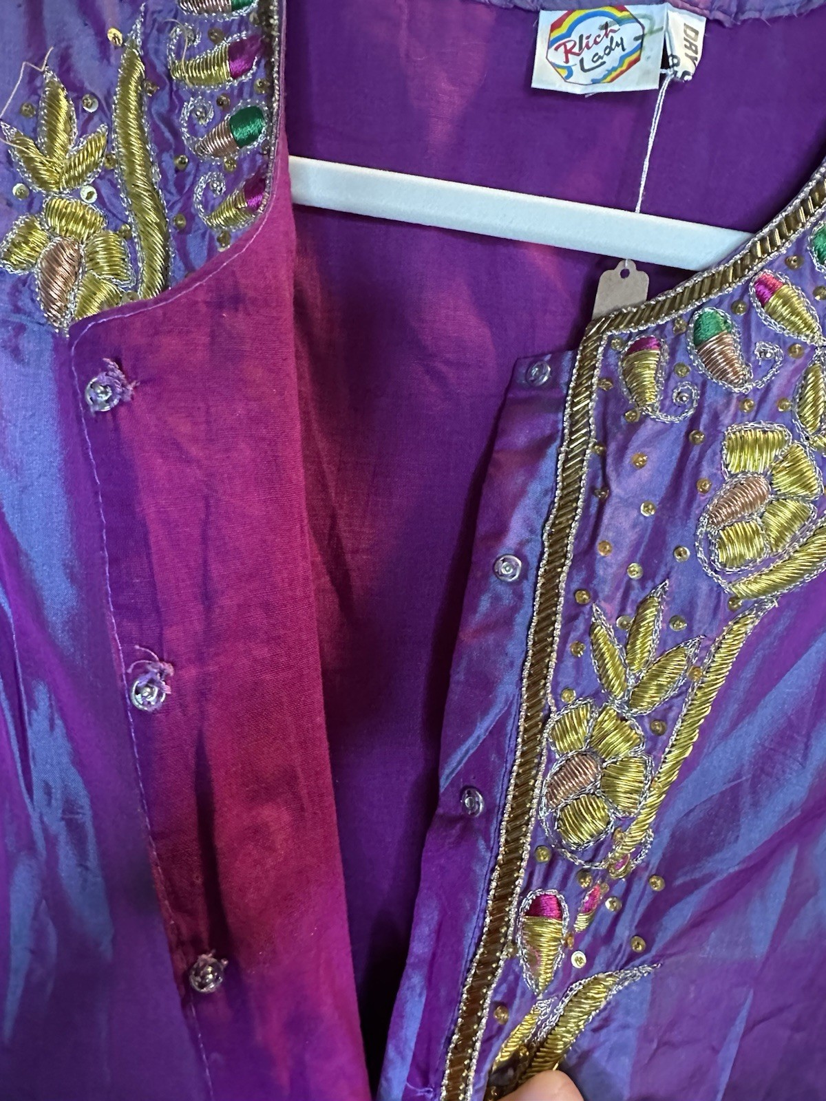 Vibrant Vintage Broadway „Rich Lady” Purple/blue Embroidered Robe