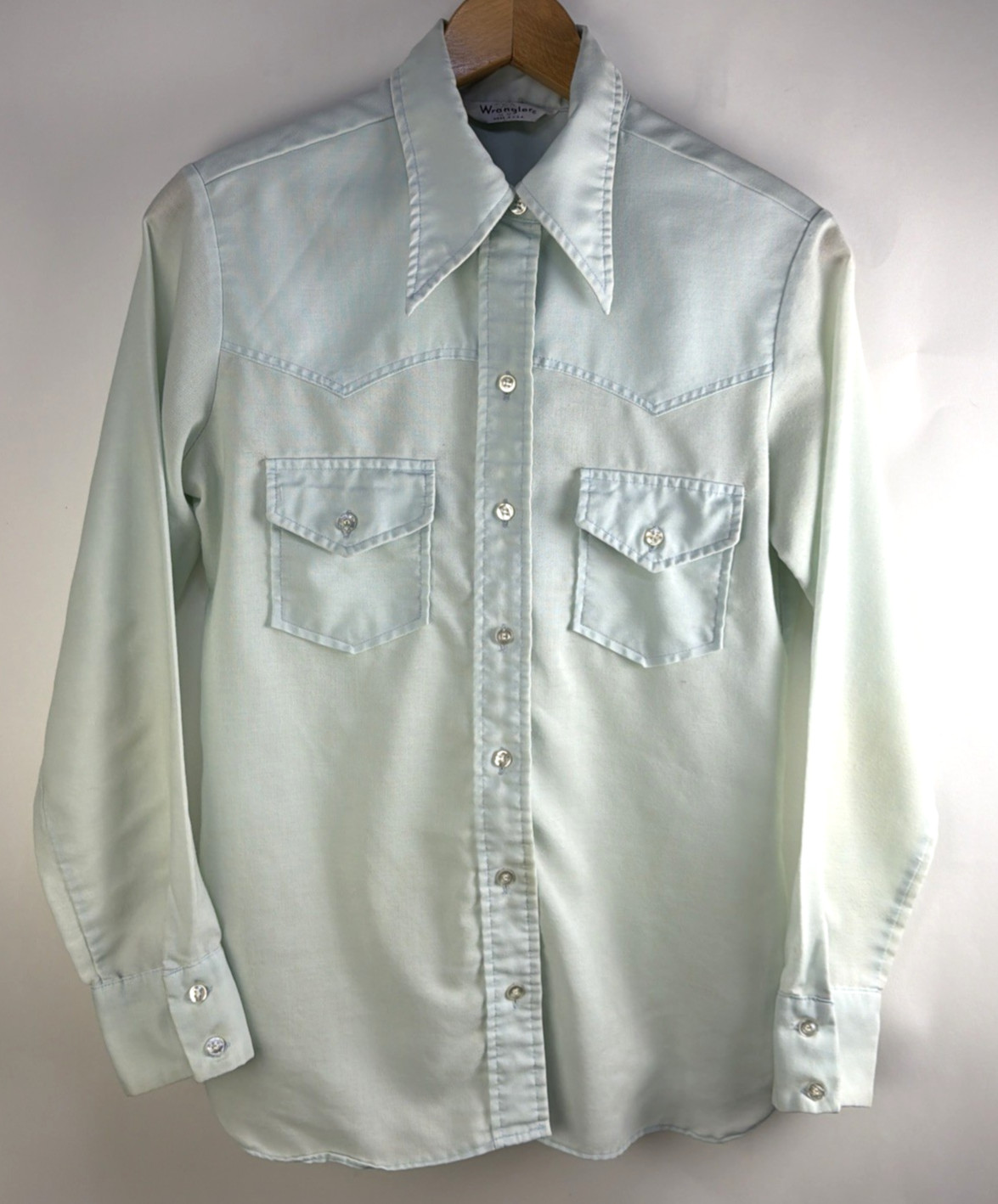 Vtg Wrangler Western Shirt Women’s 34 Pale Green Paper Thin Worn Dagger Collar