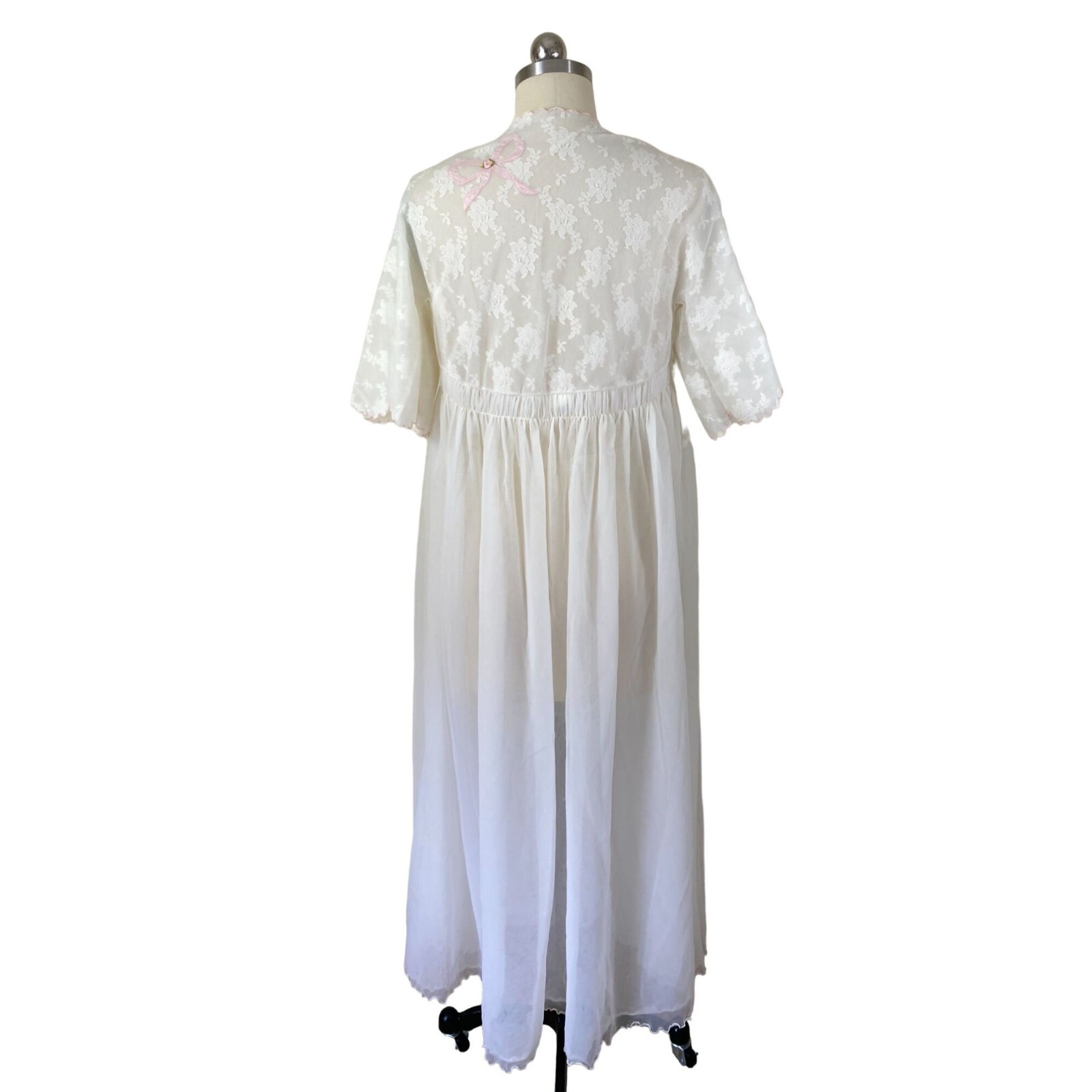 Eyeful by The Flaums VTG 60-70’s Womens Robe Peignor Petite Ivory Chiffon Sheer