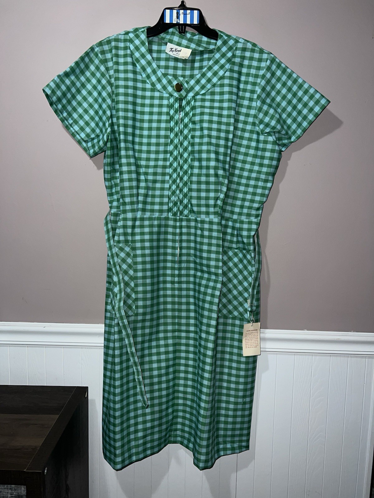 VINTAGE DEADSTOCK 1960’s GINGHAM TOP CREATIONS sz 24 MADE IN USA PERMANENT PRESS