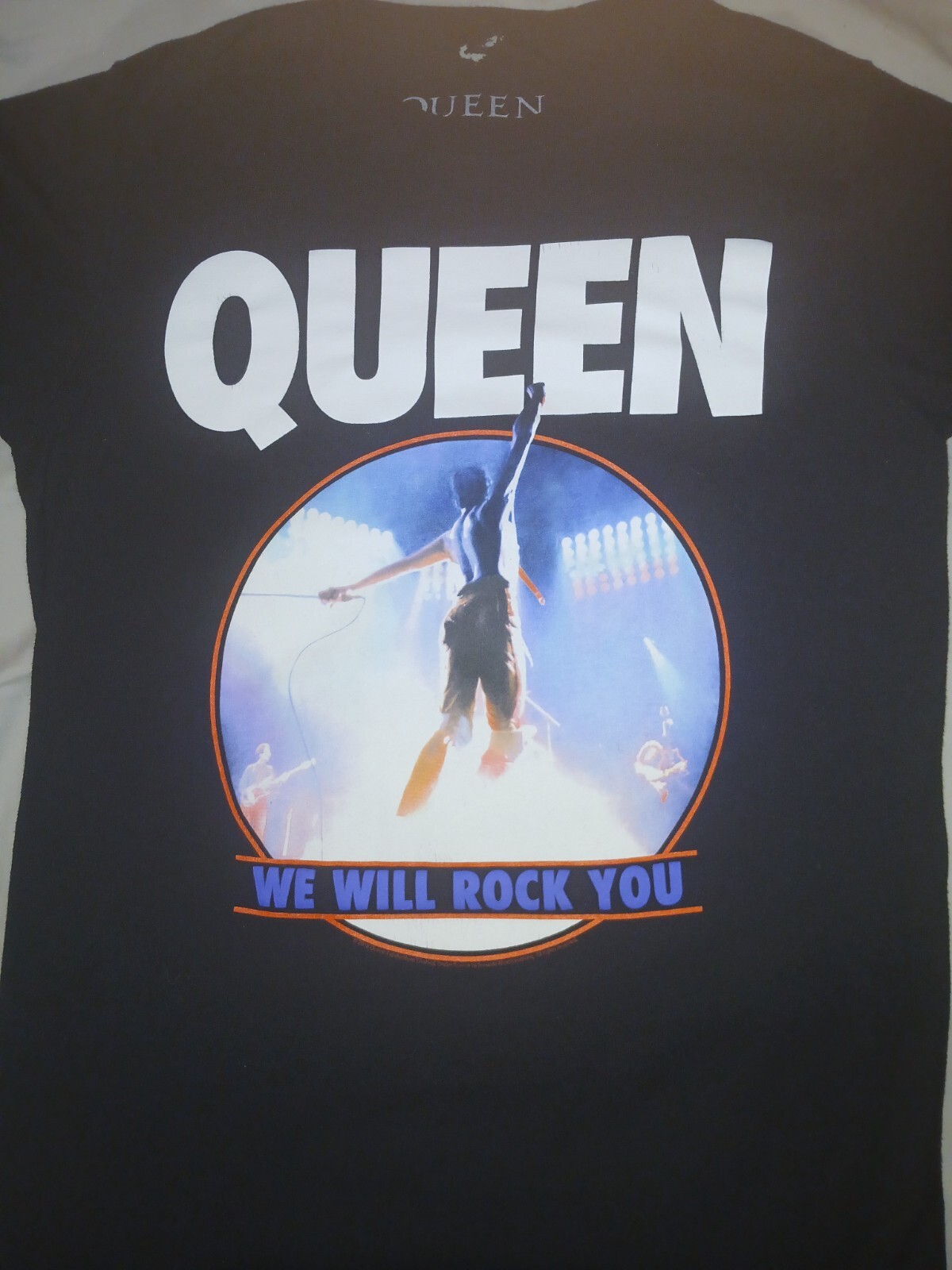 VINTAGE BRAVADO QUEEN OFFICIAL MERCHANDISE Small pre-owned