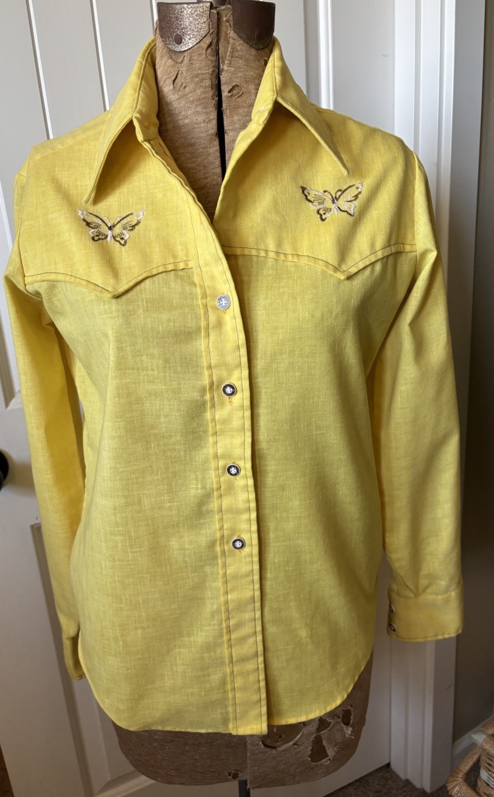 VTG 70s JCPenney Towncraft Yellow Western Shirt Butterfly Embroidered S/M