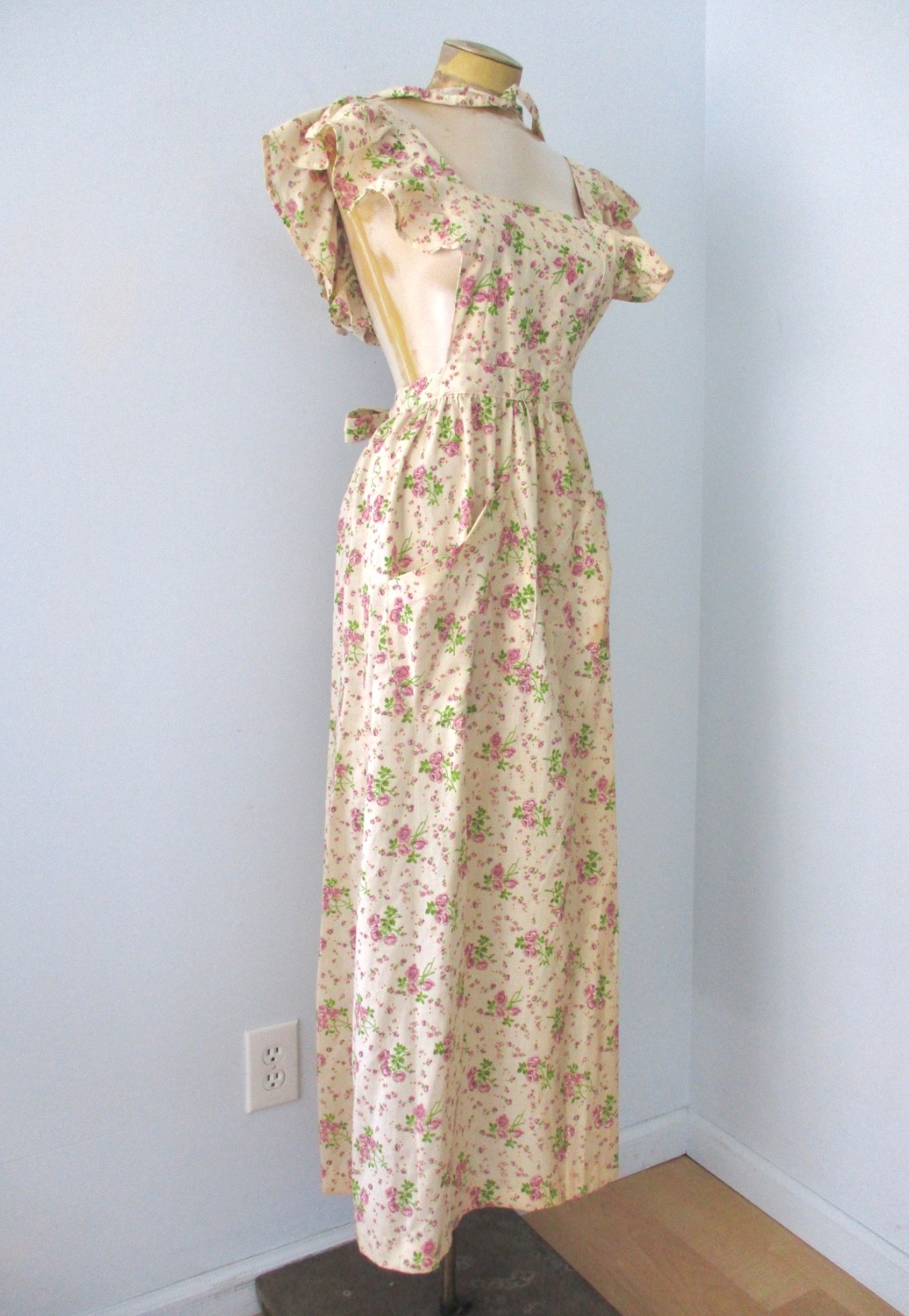 Vtg 70s beige purple floral prairie pioneer pinafore apron dress & bonnets M