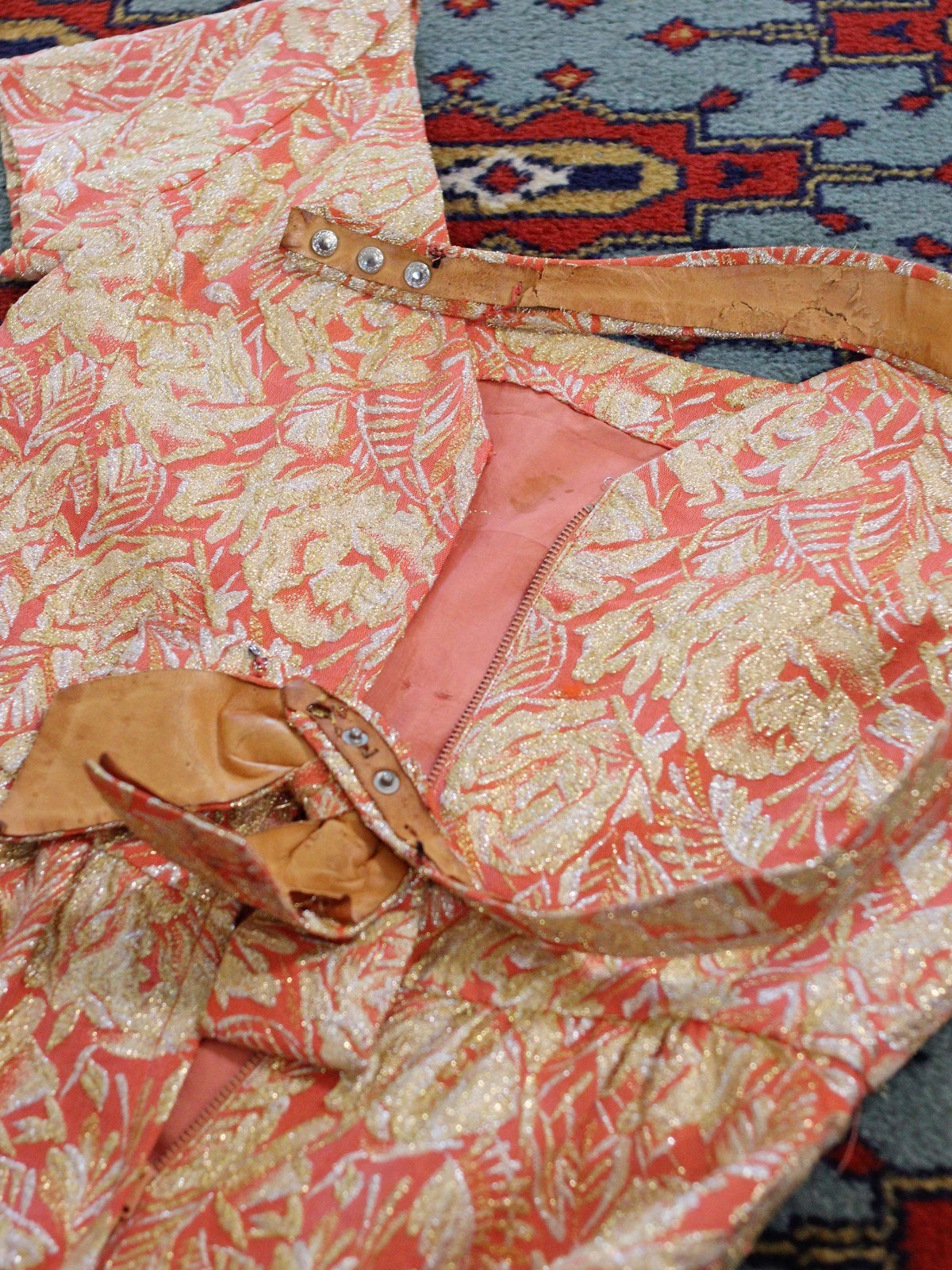 Vintage Ceil Chapman 1950s Designer Wiggle Dress Coral Pink Metallic Gold Rose