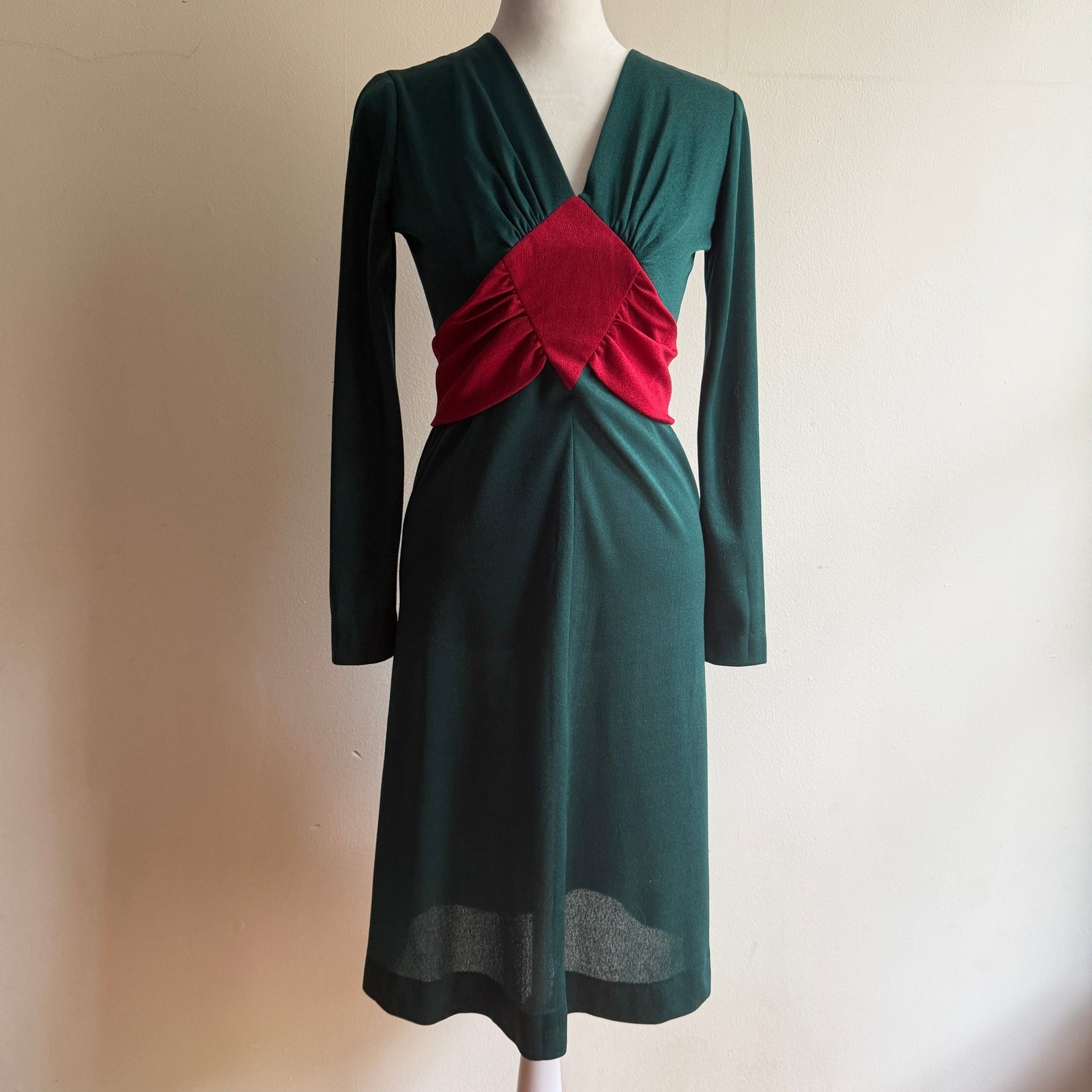 Malibu Media Vintage Long Sleeve Midi Dress Green Red Small Good