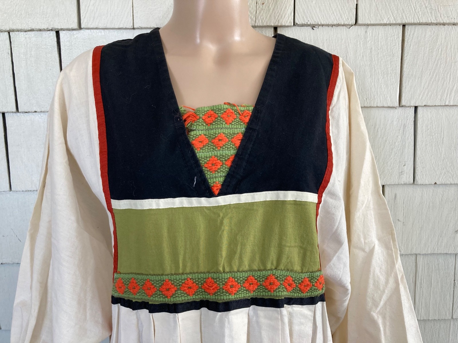 Vintage Festive Cottagecore 1970s Krist Gudnason California Dress Size Small