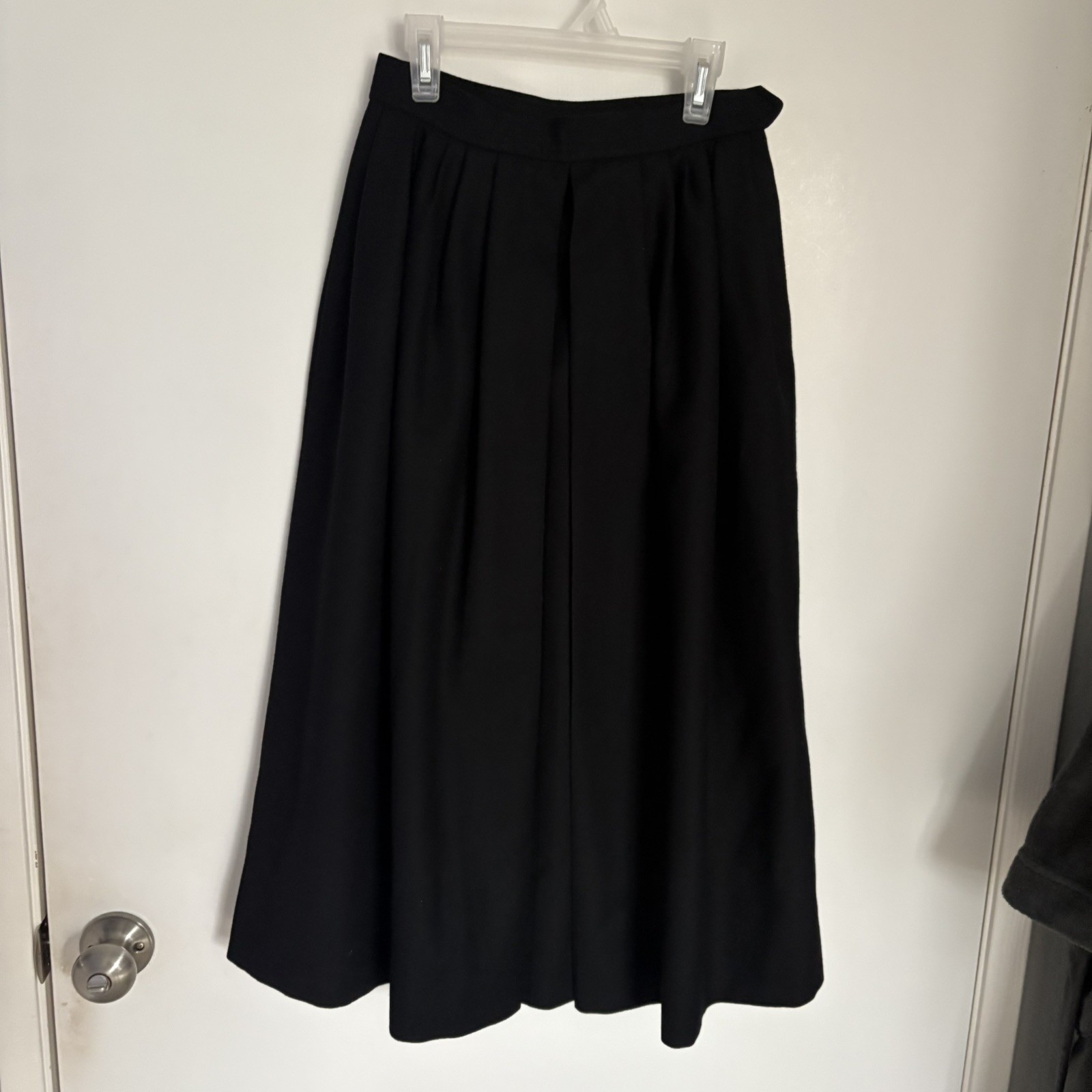 VINTAGE YSL YVES SAINT LAURENT RIVE GAUCHE BLACK WOOL SKIRT VINTAGE 1970’s 38