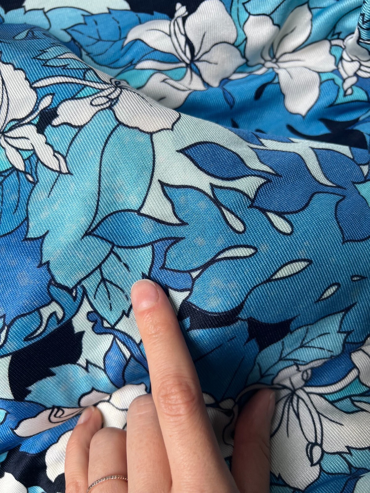 1960s 1970s Vintage Hookano Hawaii Blue Floral Dress with Watteau Back – Sm Md