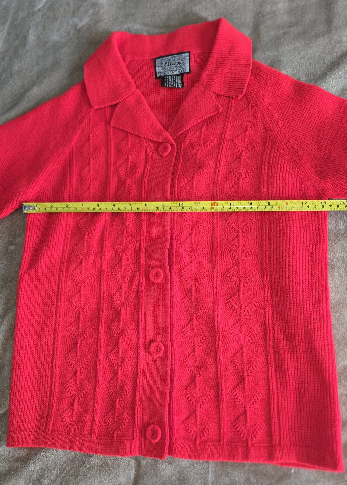 Eileen Women’s S/M Classic Red Collared Cable Knit Cardigan Button Sweater