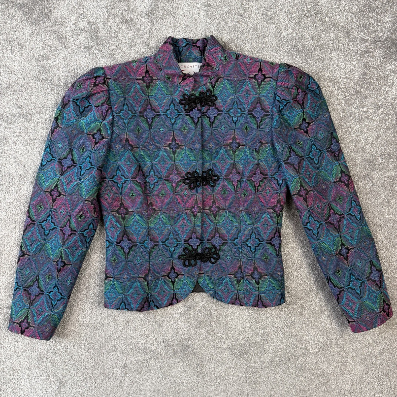 Vintage Doncaster Women’s Jacket Tapestry Geometric Pattern Frog Closure 90’s