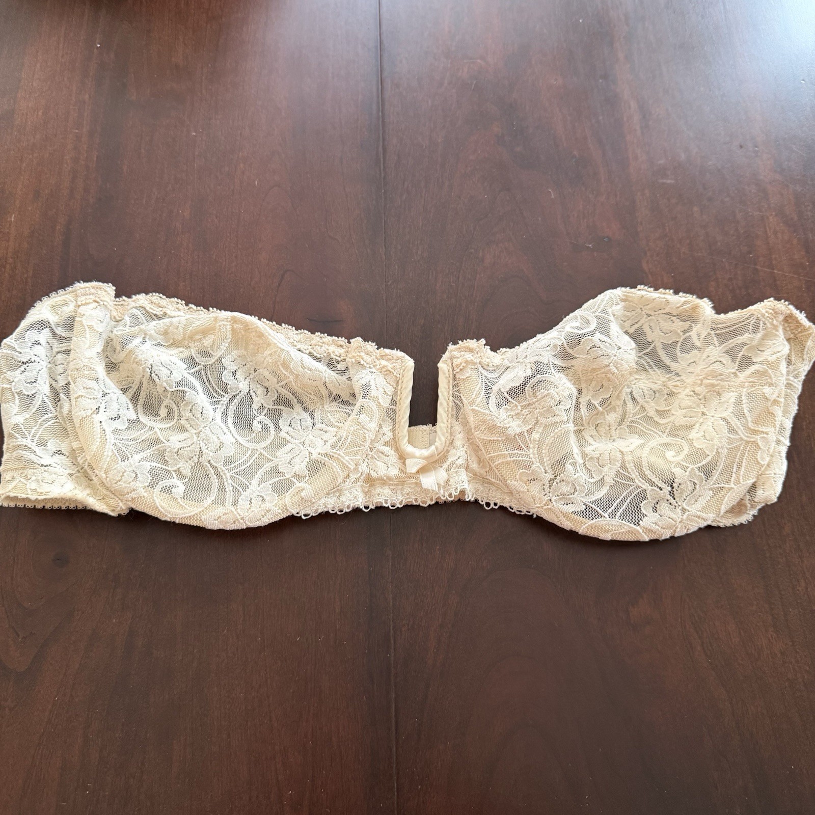 Vintage Young Smoothie #250 lace strapless bra – 38B READ