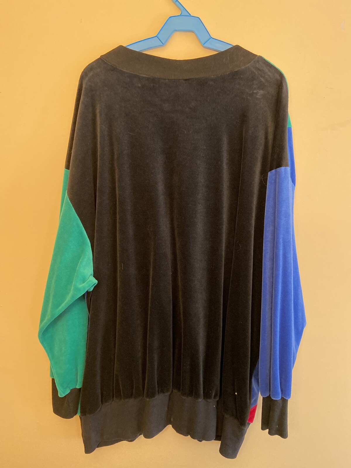 YS Sport Vtg Velvet Tunic Pullover Decorative Buttons No Size Or Care Tags