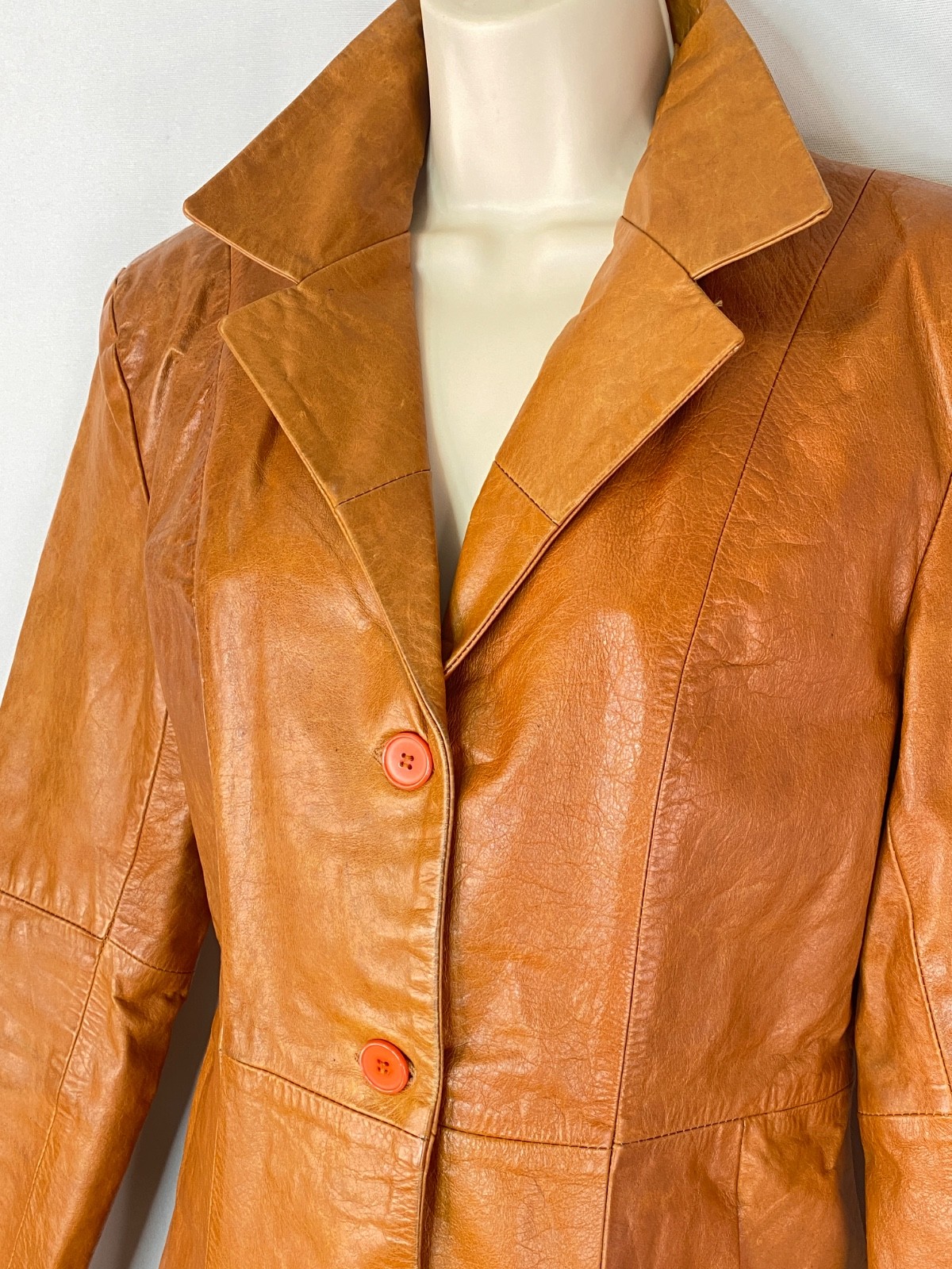 Vintage 1970s brown leather jacket caramel light orange jacket Pusco Mexico M