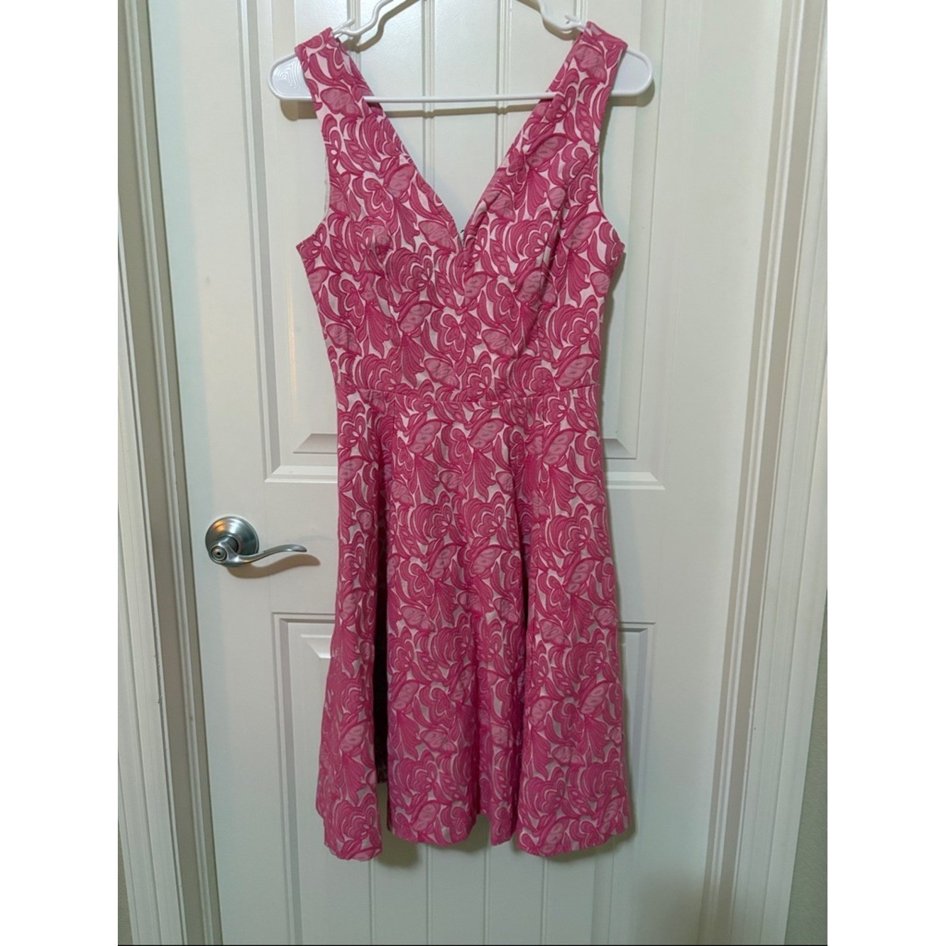 Maeve Anthropologie Classic V-Neck Pink Floral Fit & Flare Dress