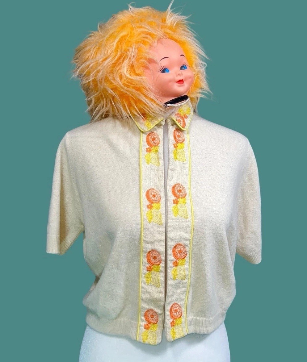CITRUS FRUIT SALAD KNIT SWEATER ART DECO SWING ROCKABILLY VTG MCM MOD CARDIGAN