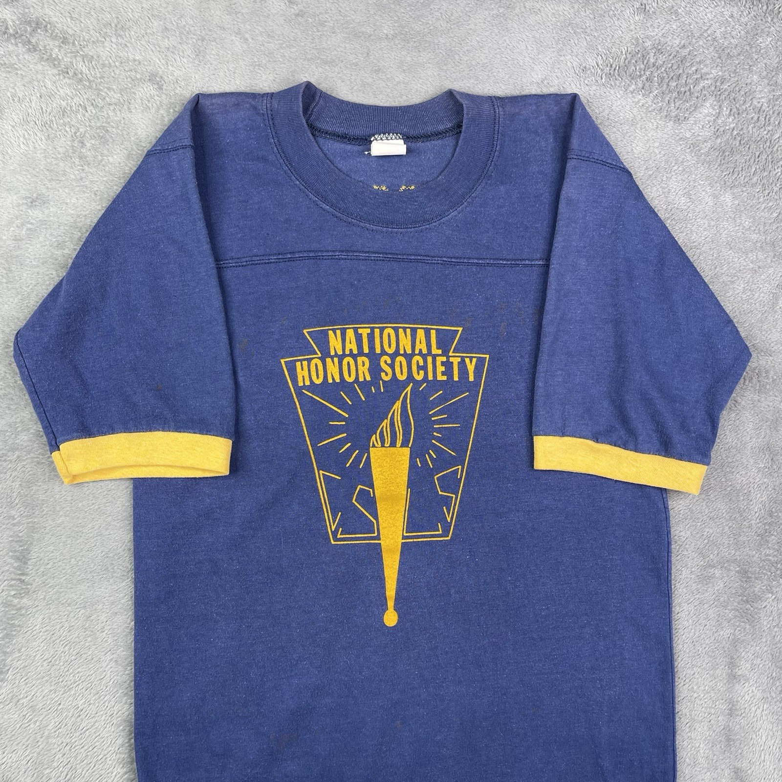 Vintage 60s 70s T Shirt Women Small ** National Honor Society School University