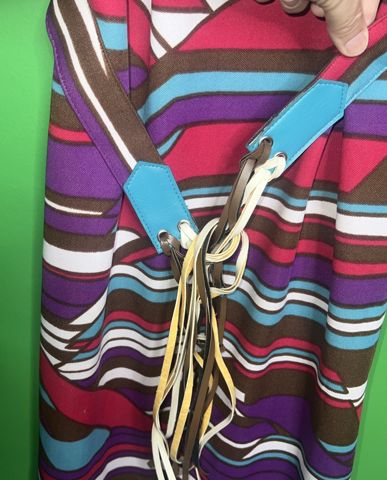 VTG 70’s Brown, teal, white and purple Sleeve Dress M/L Zip Front Midi