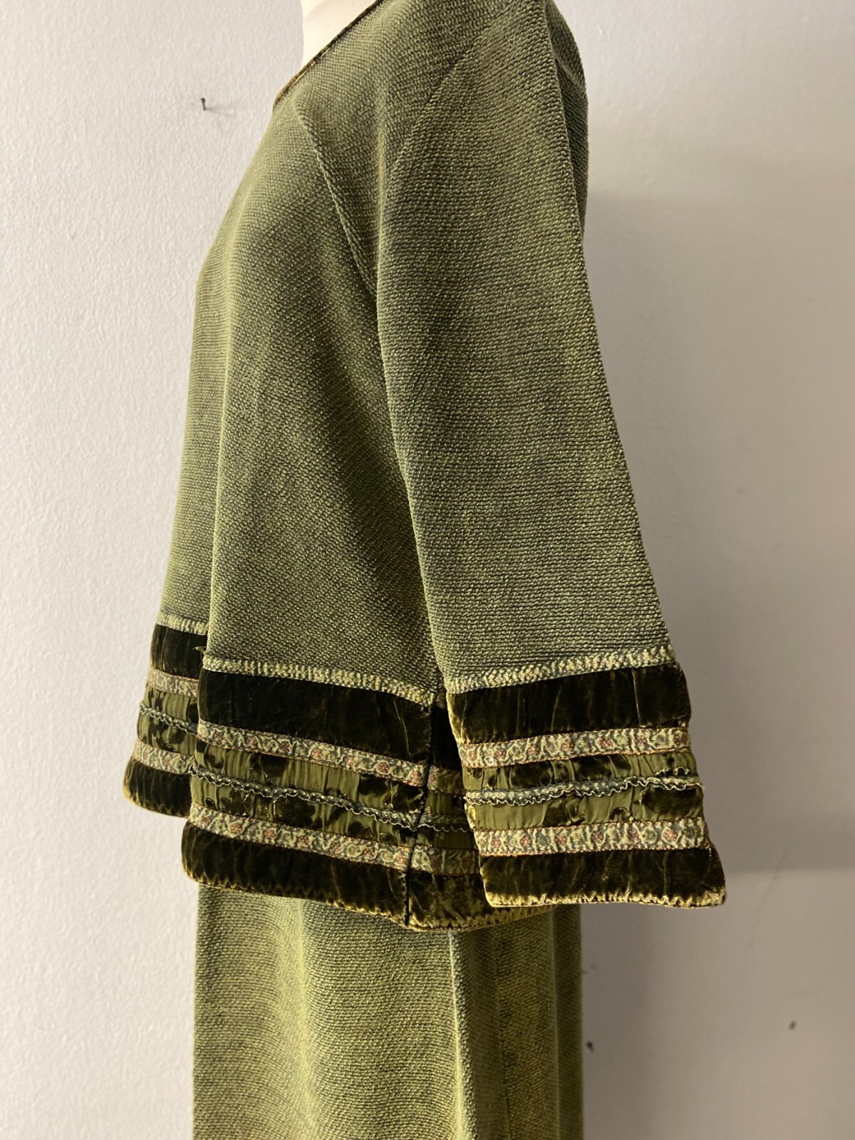 90s Vintage Women’s Skirt and Sweater Set | Moss Green | Border Detail | Size M