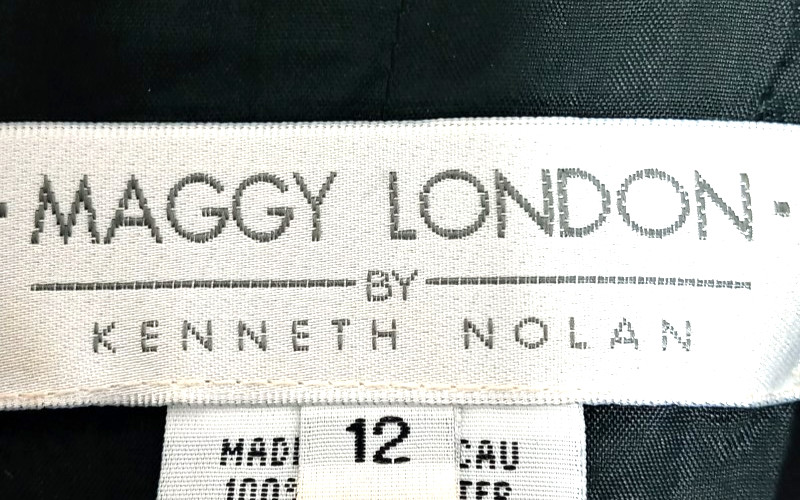 Vintage Maggie London Dress Women’s 12 Long Buttons Short Sleeve Tie 90s Y2K