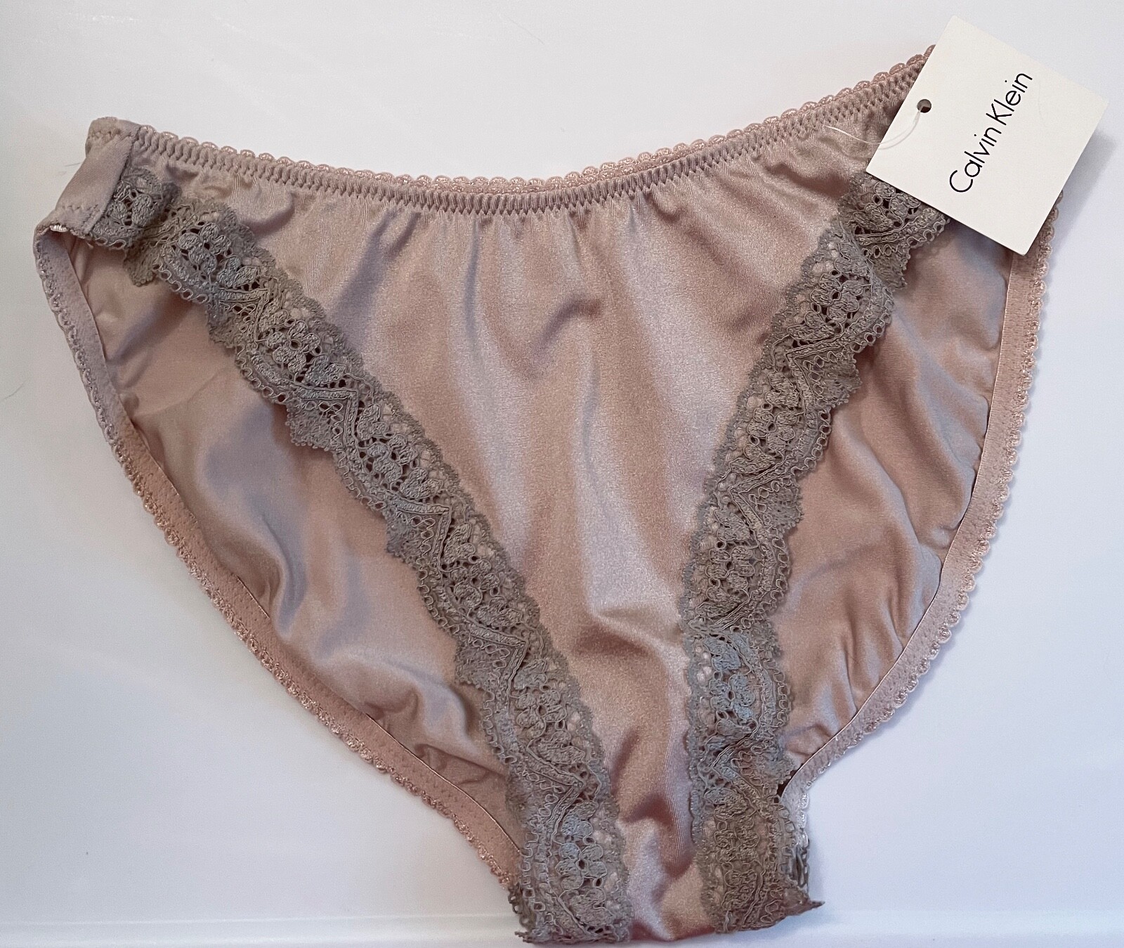 NWT CALVIN KLEIN SMALL TAUPE SMOOTH LACE VINTAGE RARE BRIEF PANTIES 1990S