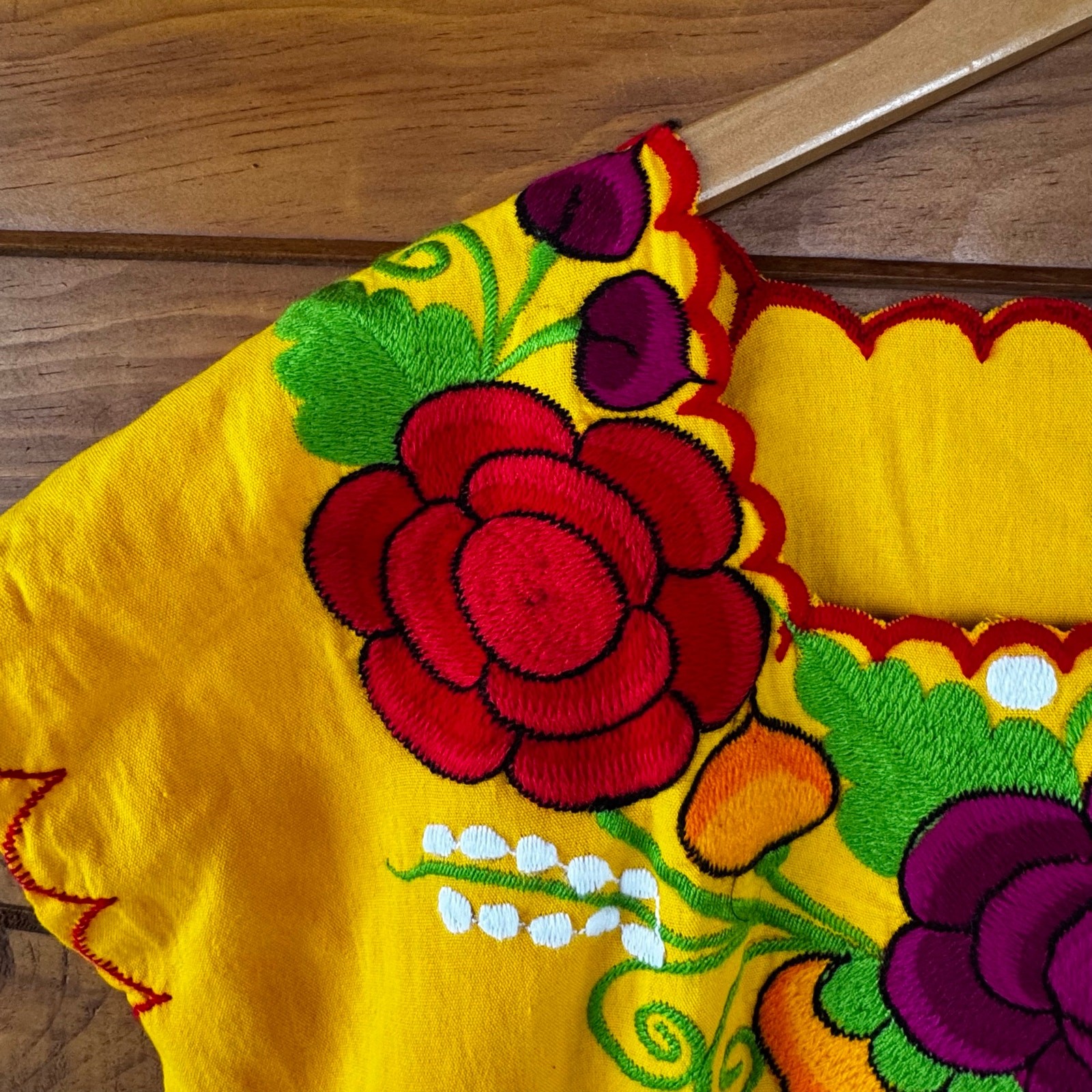 VTG Mexican Yellow Huipil Embroidered Boho Festival Cotton Blouse Top Size M