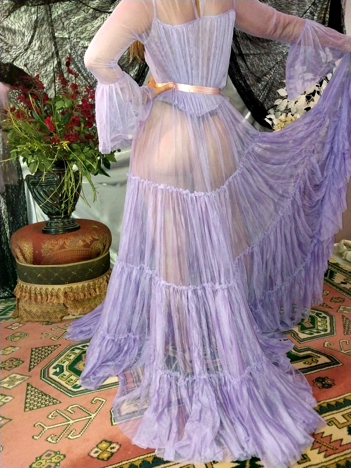VTG SILKY PURPLE SHEER LAYERS BELL SWEEP NEGLIGEE NIGHTGOWN SISSY 48 OSFM