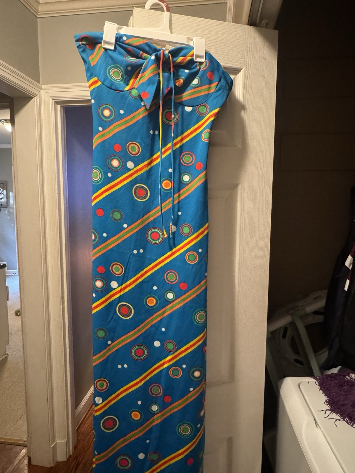 VTG 1970s psychedelic Hippie Maxi Dress Tie Around Neck Dress Size M/L