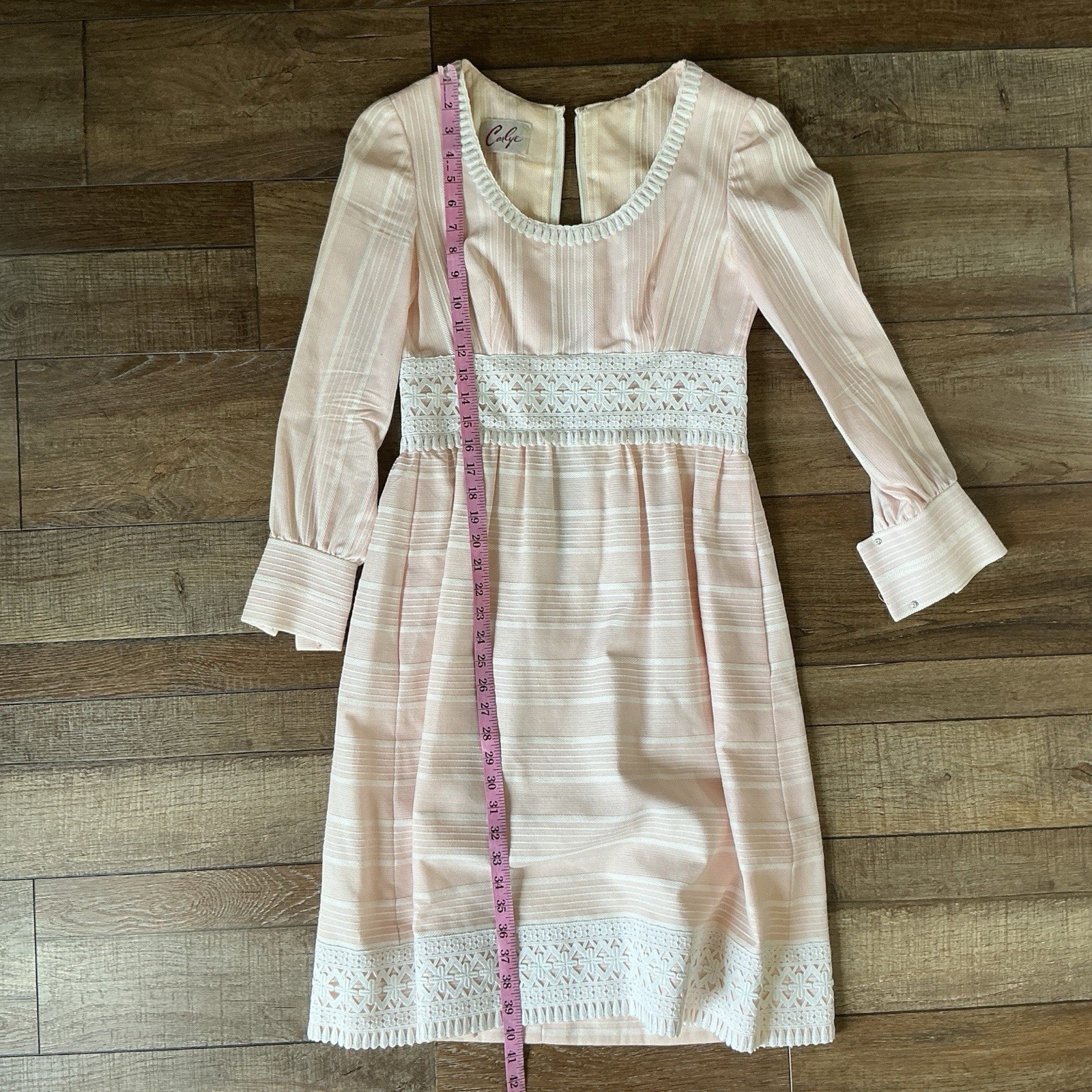 70s VINTAGE Carlye Pink Lace Trim Empire Waist Midi Dress Women’s Size XS #30D7
