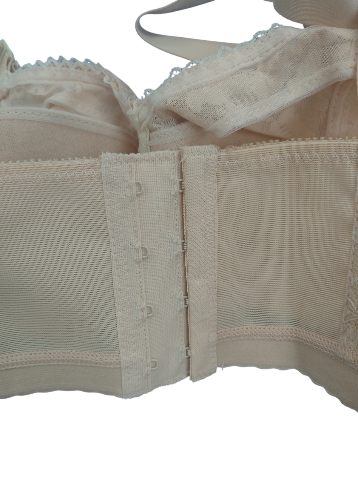 Vintage Lady Cameo Lingerie Bra Size 28EE