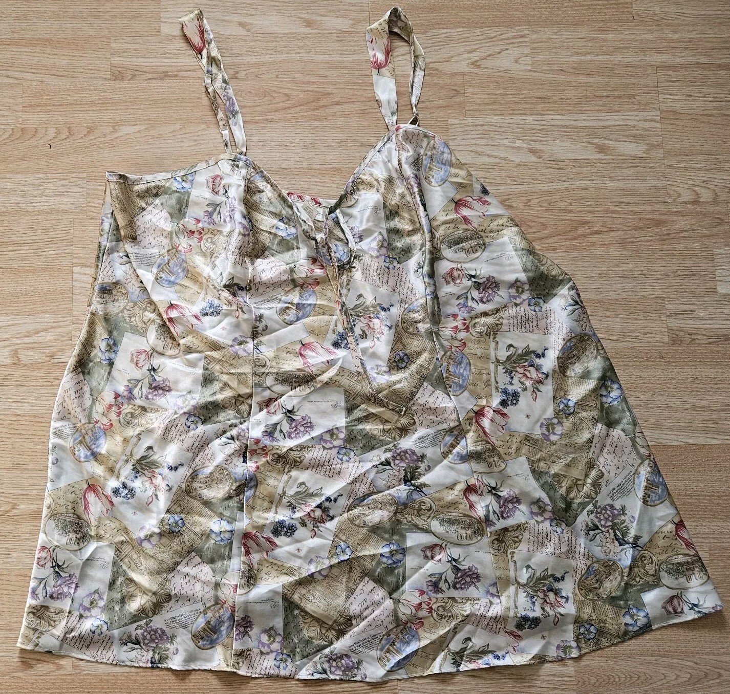 Vtg Gloria Vanderbilt Plus Sz 30/32 Floral Nightgown Satin Feel Nighty Intimates