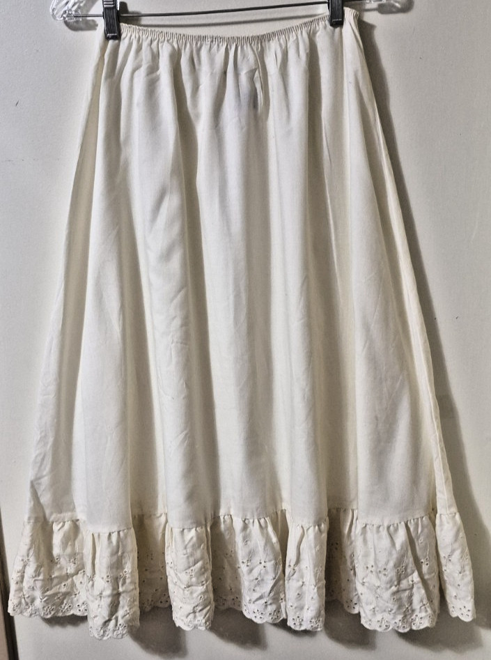 Vintage 70s You Babes White Cotton Skirt / Slip With Eyelet Ruffle size L