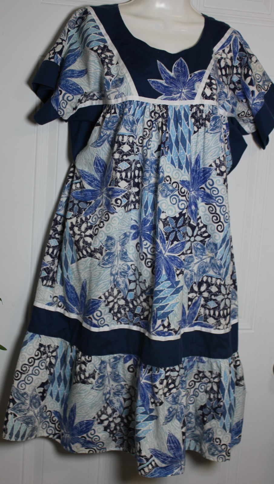Carol Bennett Cotton Dress Vintage Hawaiian Relaxed Breathable Resort Wear SZ M
