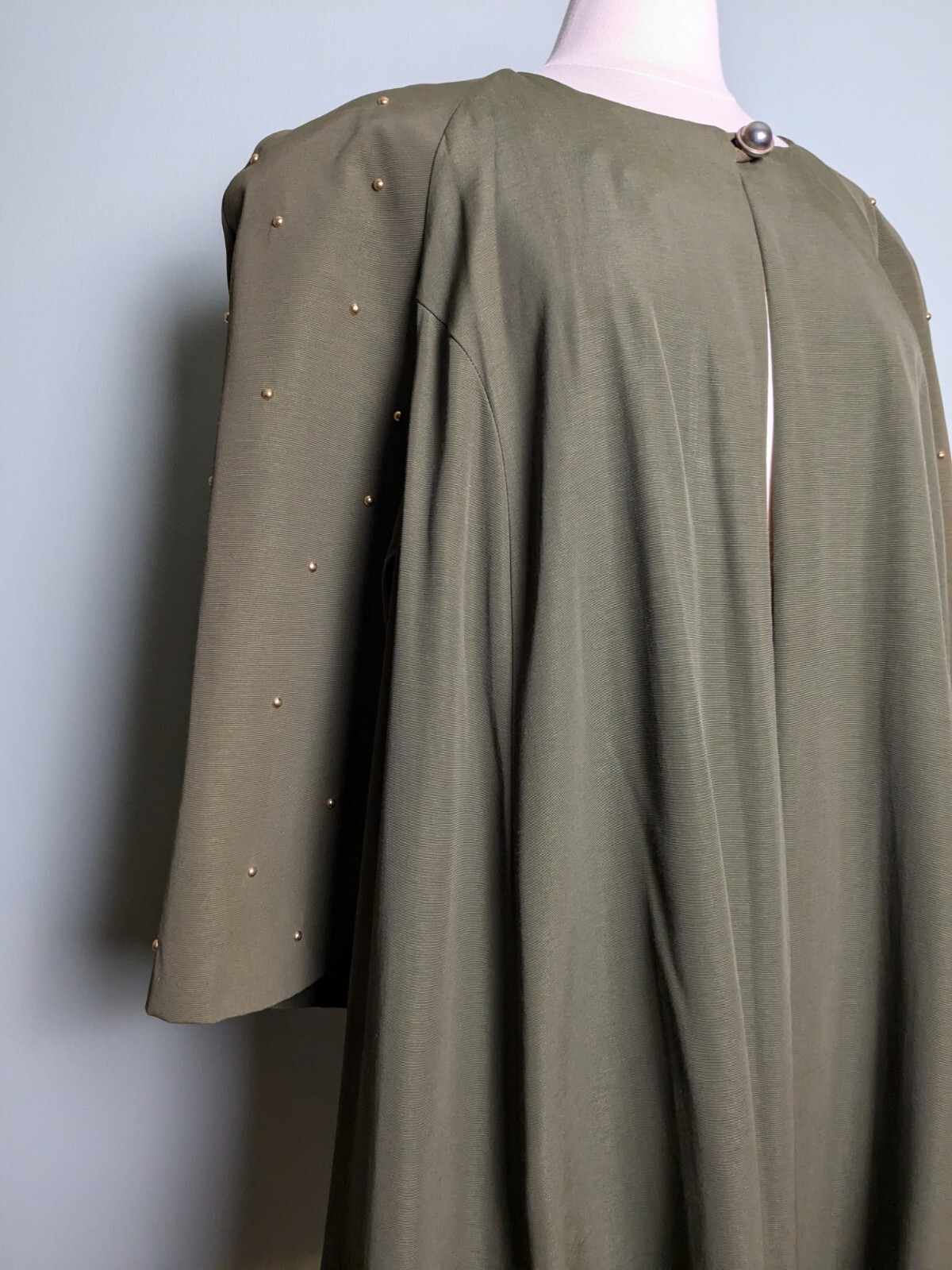 Vintage Olive Green Brass Studded 3/4 Sleeves Lightweight Coat