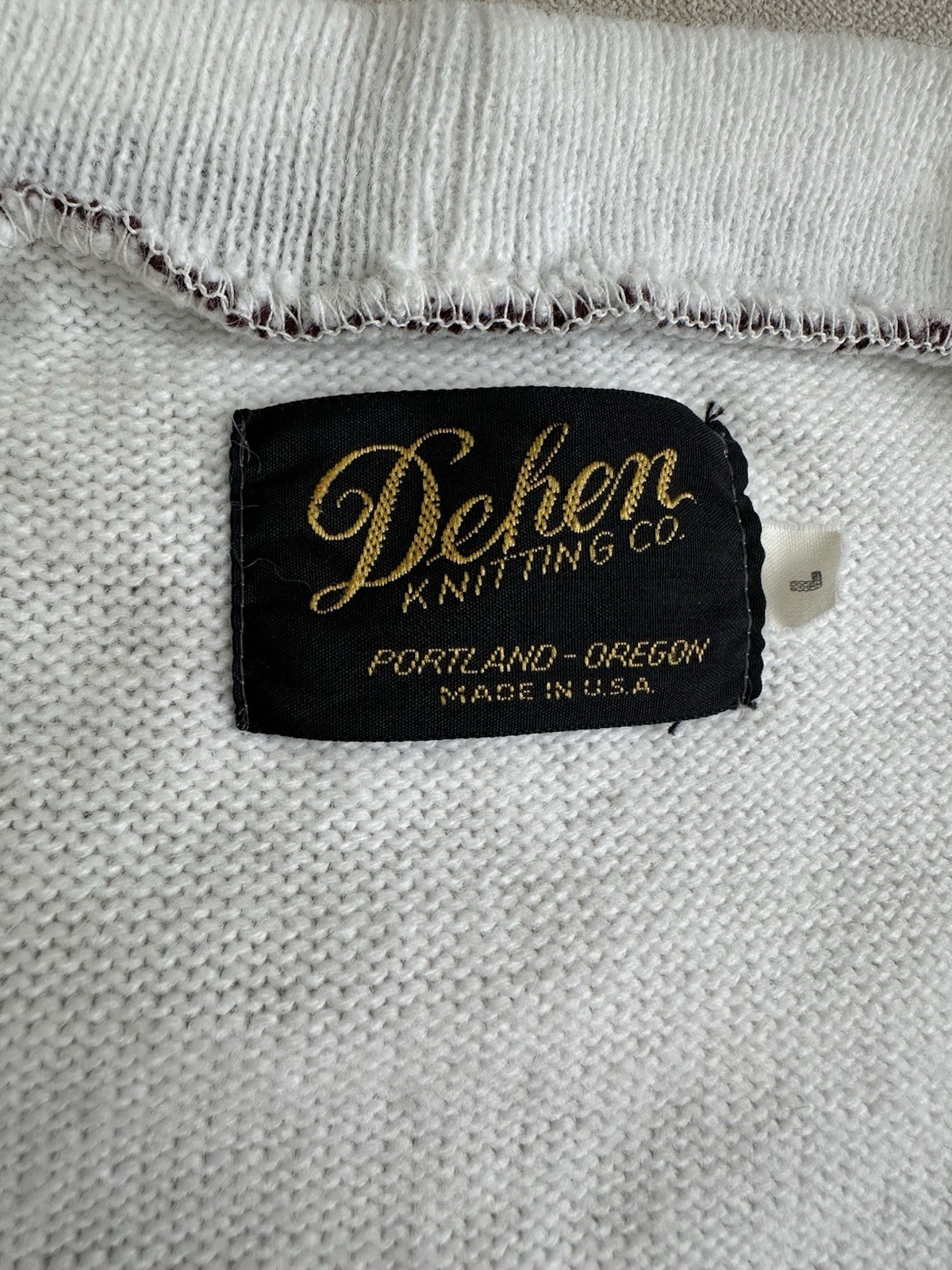 Vintage Dehen Deep V Neck Sweater School Athletic Cheer White Maroon Large EUC