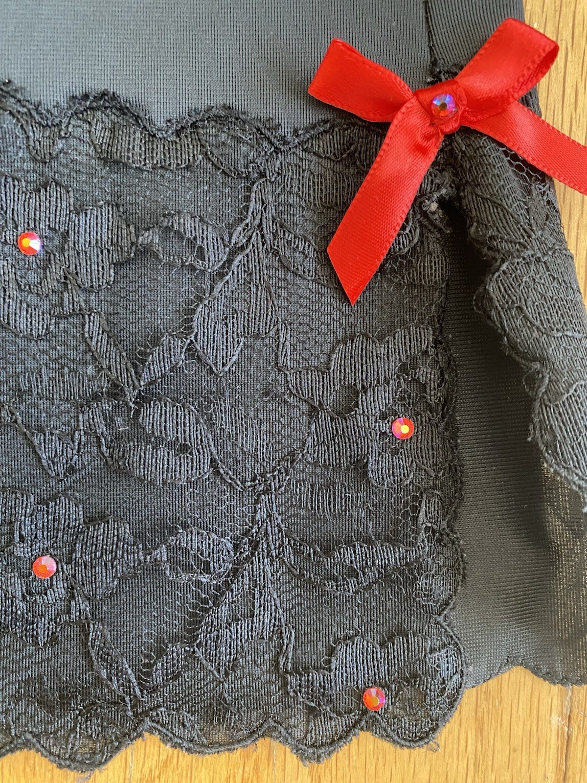 Vintage 60s Embellished Nylon Half Slip *Medium* BLACK Red Side Split Lace Slip