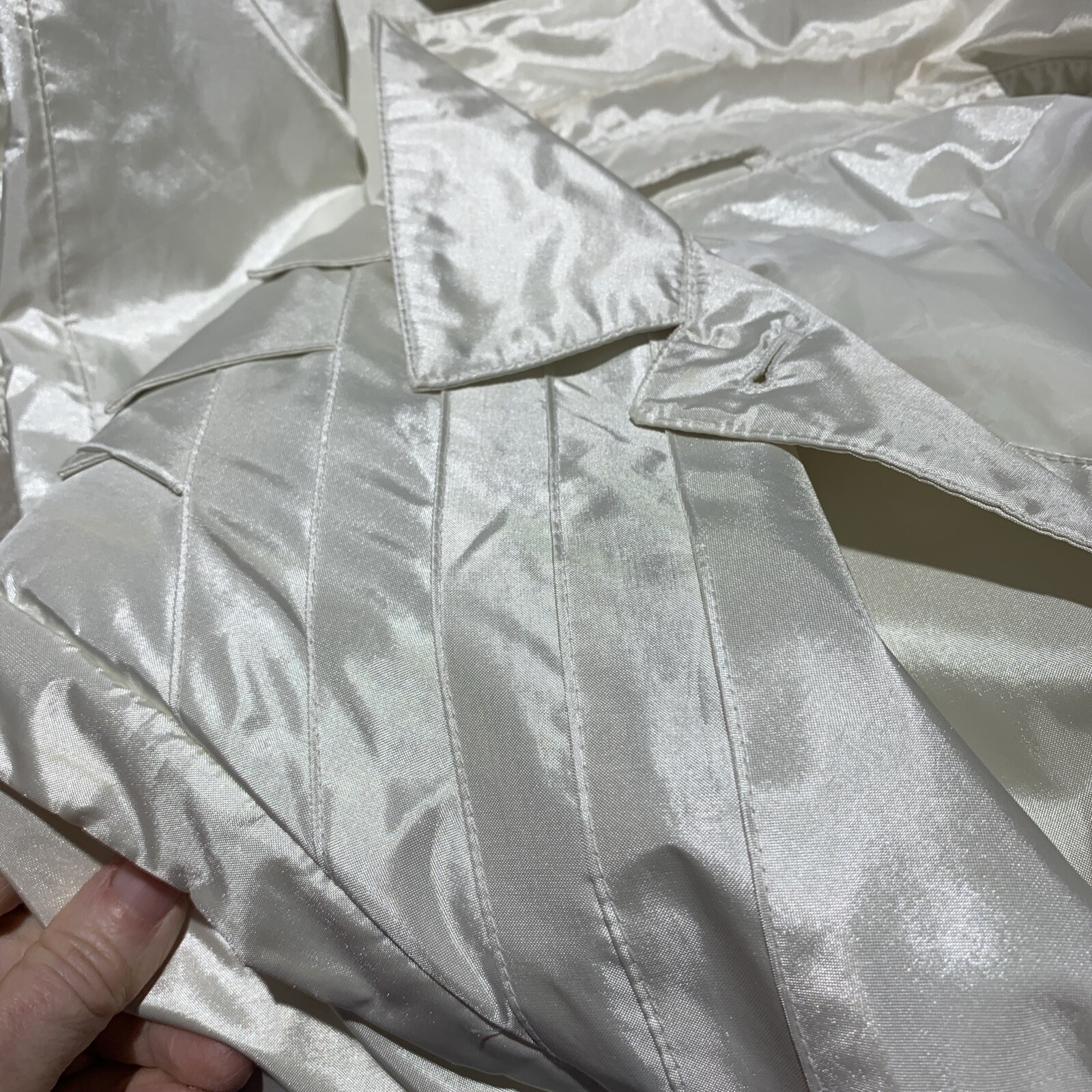 80s 90s Vintage Womens Sz M Belted Trench Rain Coat Shiny Pearl White Unique