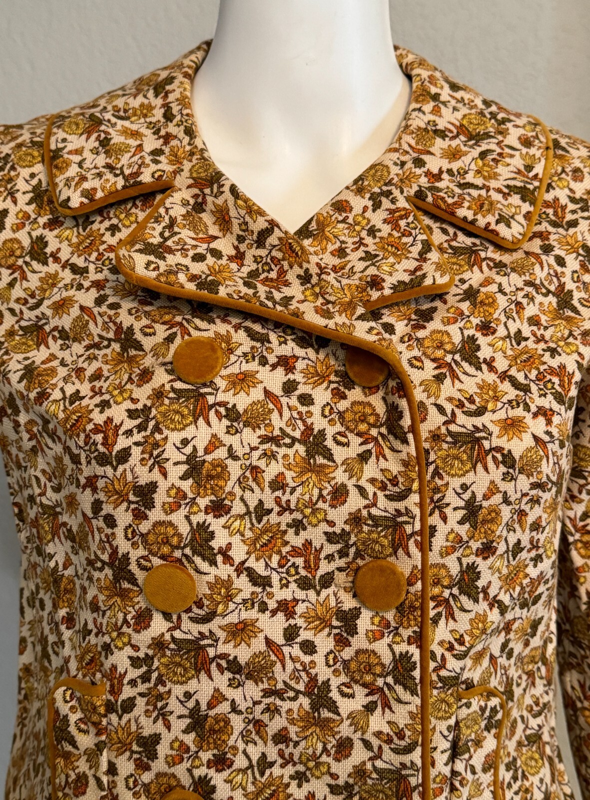 Vintage 70s Robbie Rivers Army Green, Gold, Brown Flower Jacket & Catilina Skirt