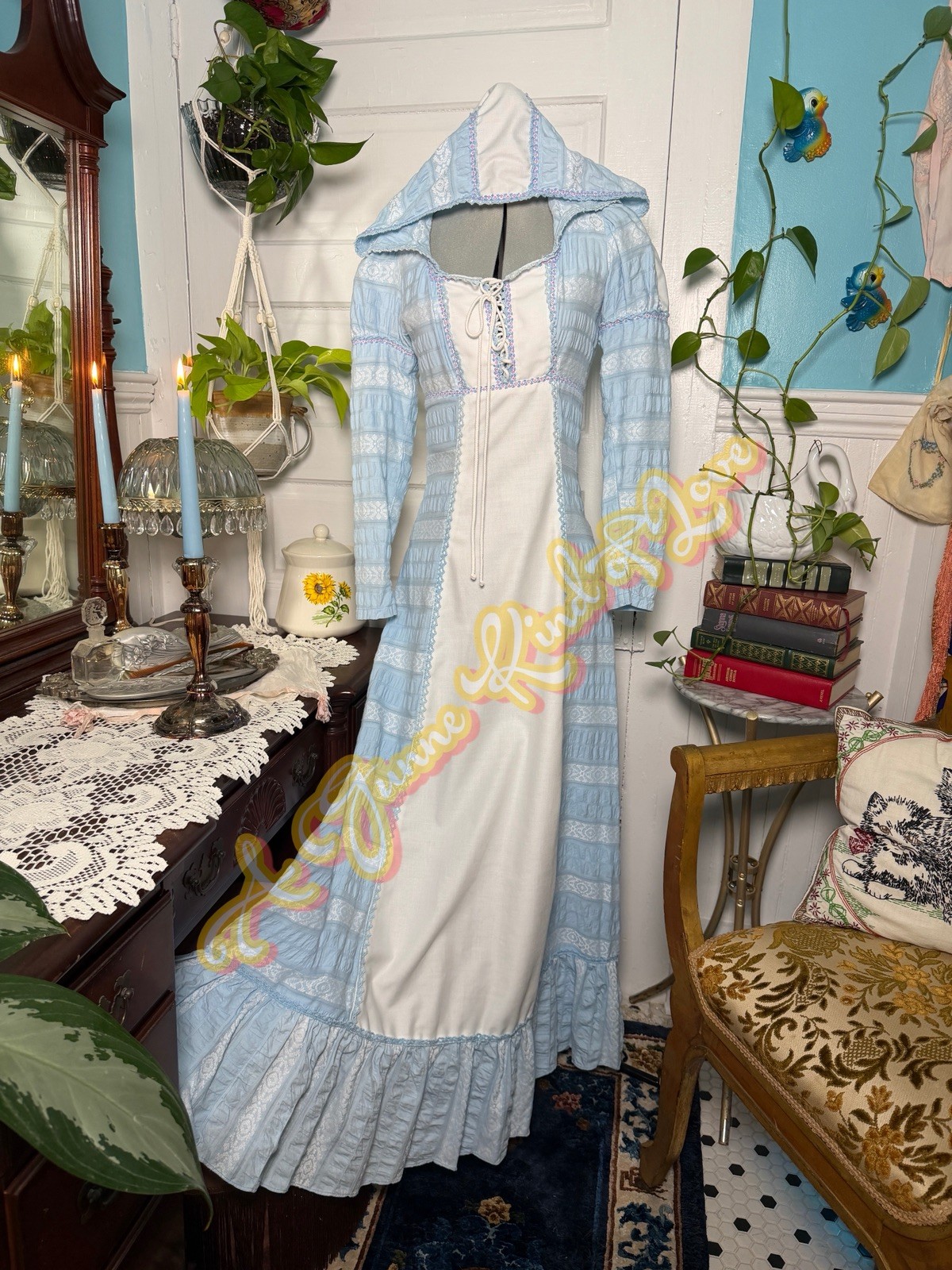 Rare White Label Gunne Sax Blue and White Hood with Blue and Pink Trim, 7