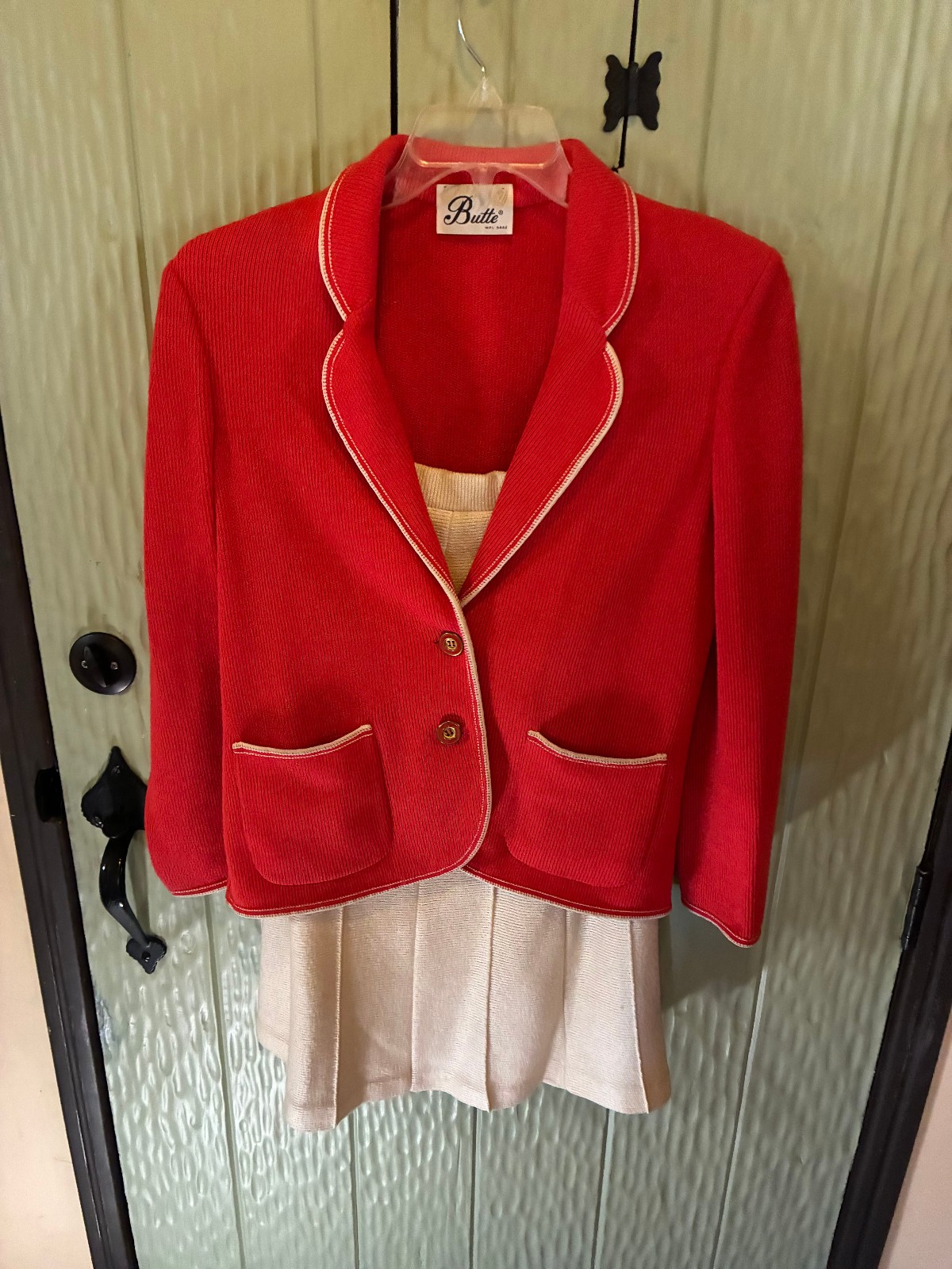 Vintage Butte Knit w Piece Women’s Blazer & Skirt Red White Bust 38″ Waist 32″