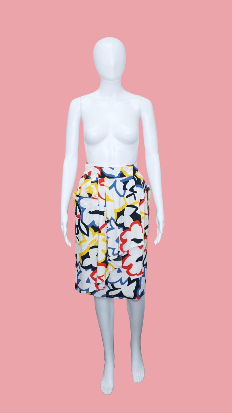 1980s GUY LAROCHE ENSEMBLE. Abstract Floral Print Two Piece Set. Extra Small