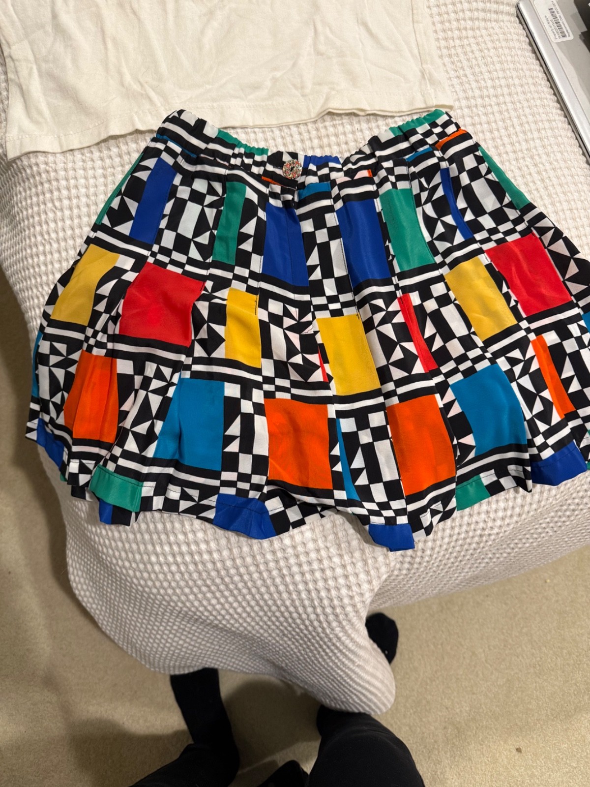 Vintage William Serbin Jacket, top and matching skirt. Size M and L. See details