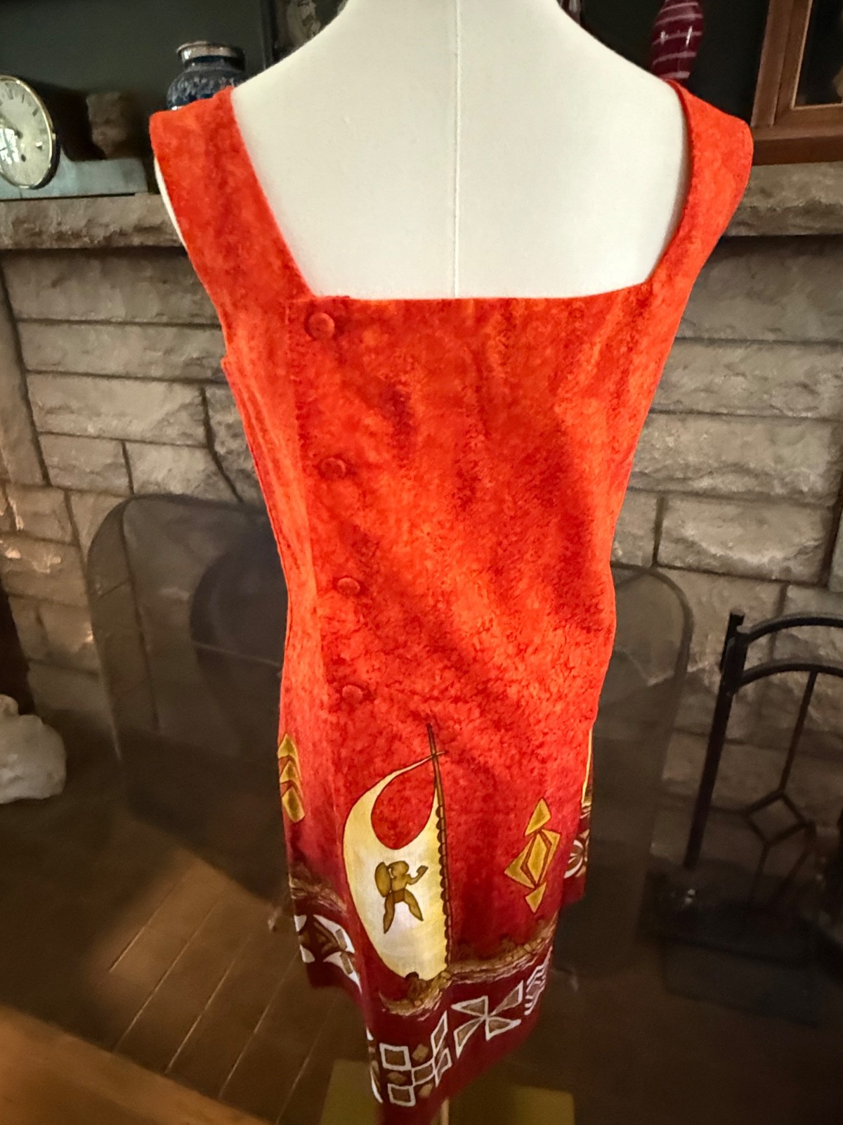 Vintage MCM 1960’s Polynesian Bazaar Hawaiian Dress Waikiki Hawaii Med