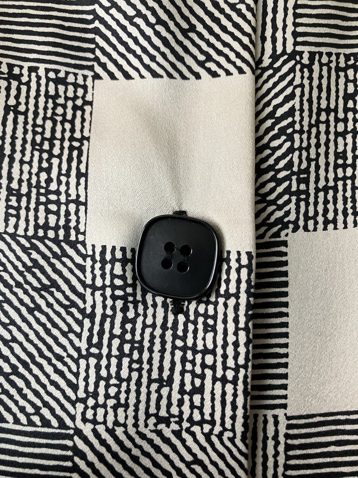 Vintage 80s Kasper Black & White Geometric Print Shift Dress Button Detail Large