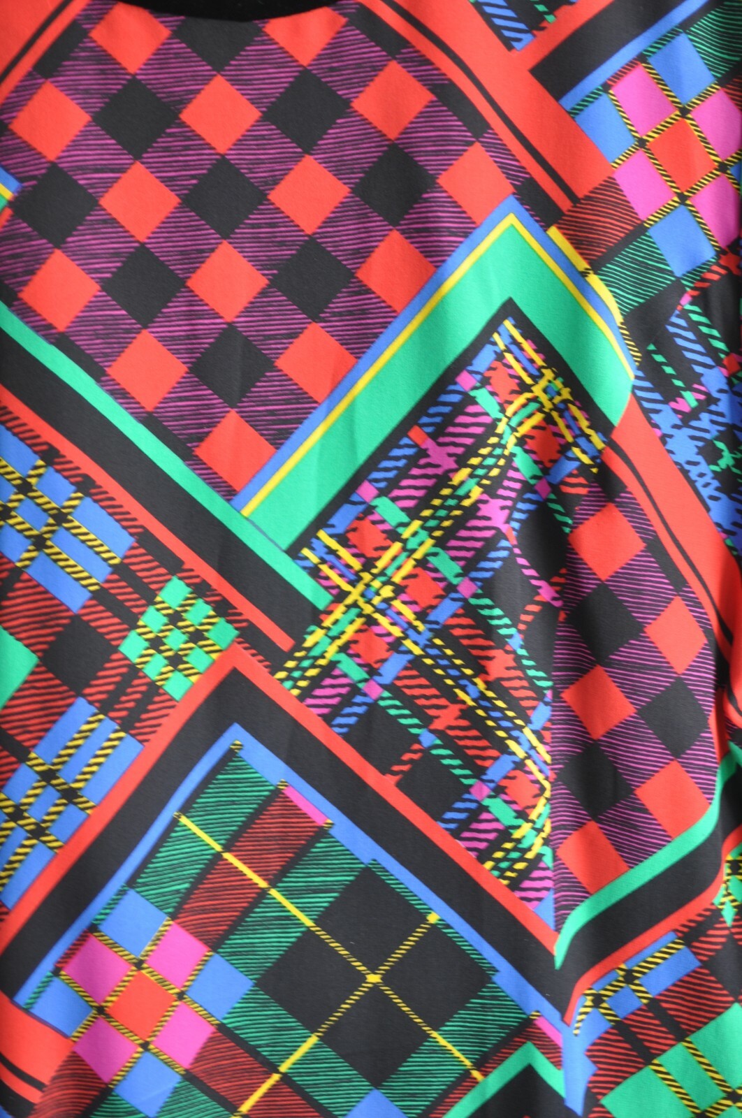 Antonette Haushofer Cocktail Dress Silk Colorful 80s Vintage Sheath Dress Pattern 38