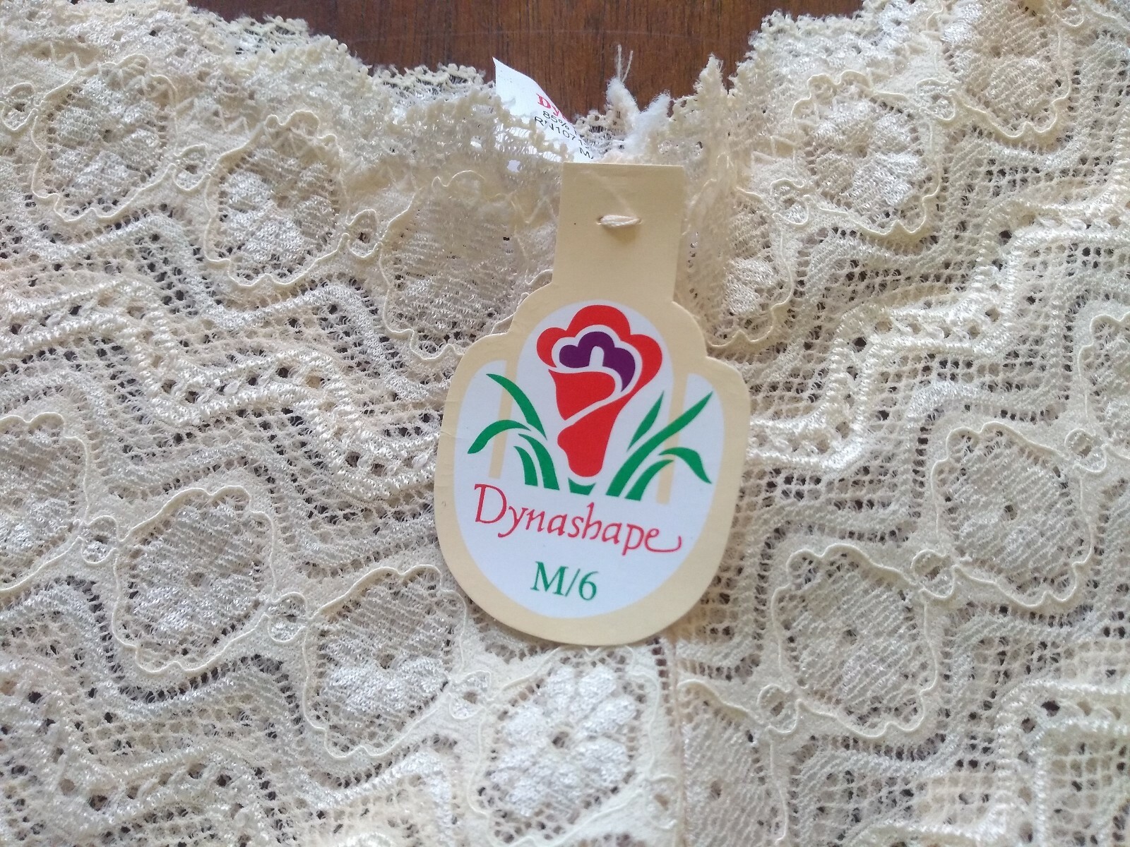 Vintage Dynashape Red Beige Blue Lace Short Hi Cut Panties Size Medium 6