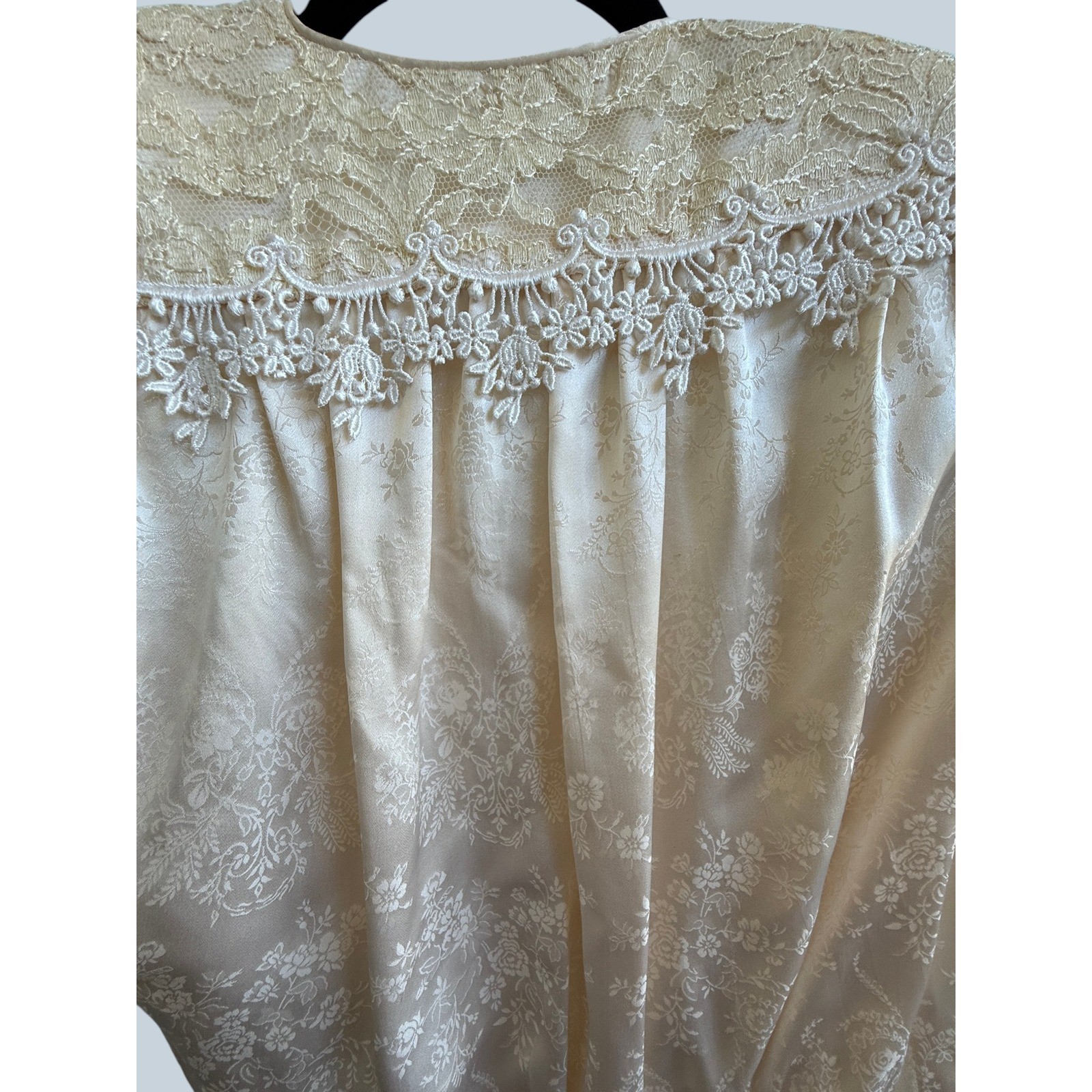 Jessica McClintock 70s Vintage Champagne Silk Lace Bridal Suit 4 Bridgerton