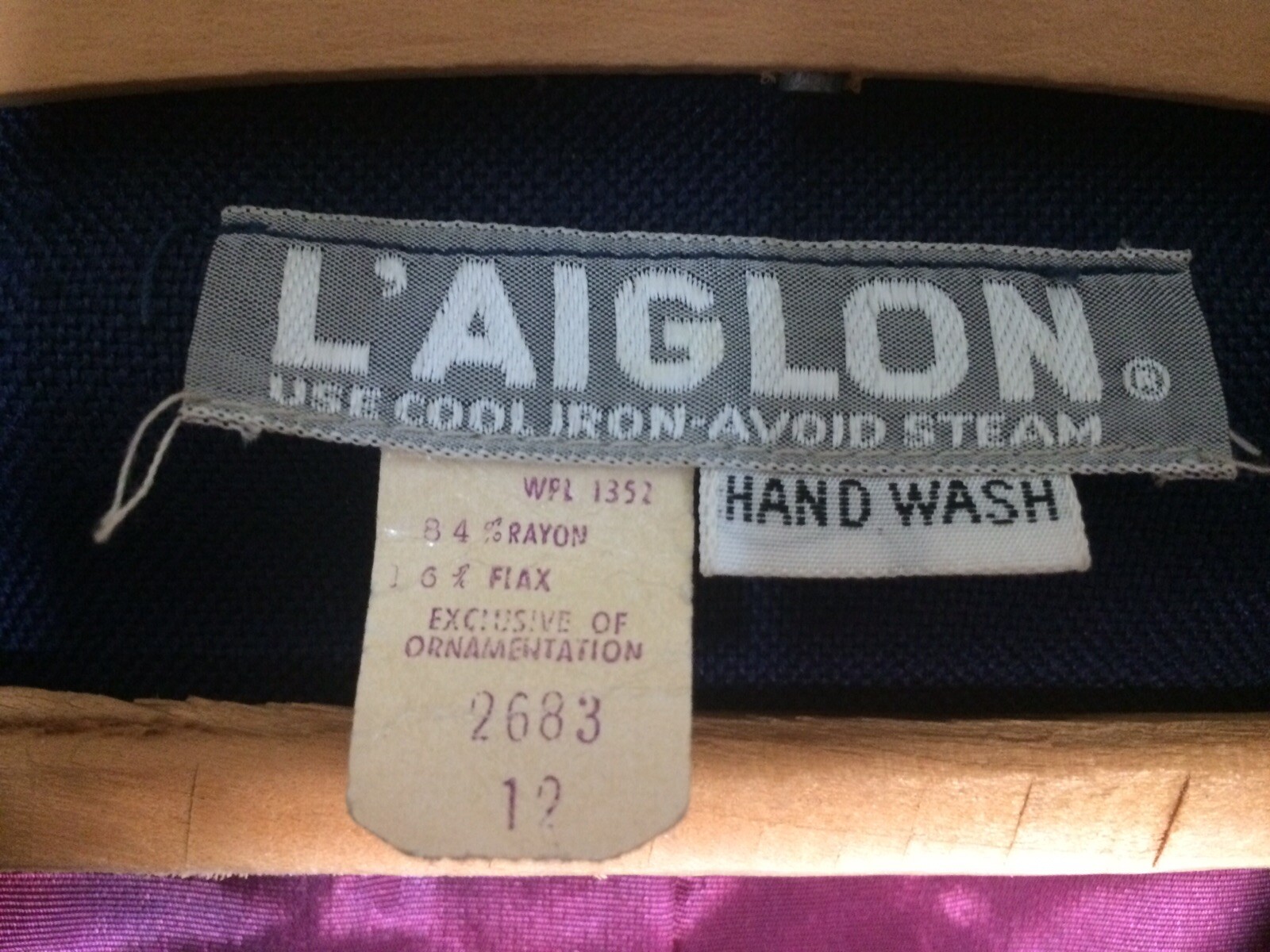 Vtg 1950/60s Women’s L’Aiglon Suit/Size 12/Jacket & Skirt/Rayon & Flax/Navy Blue